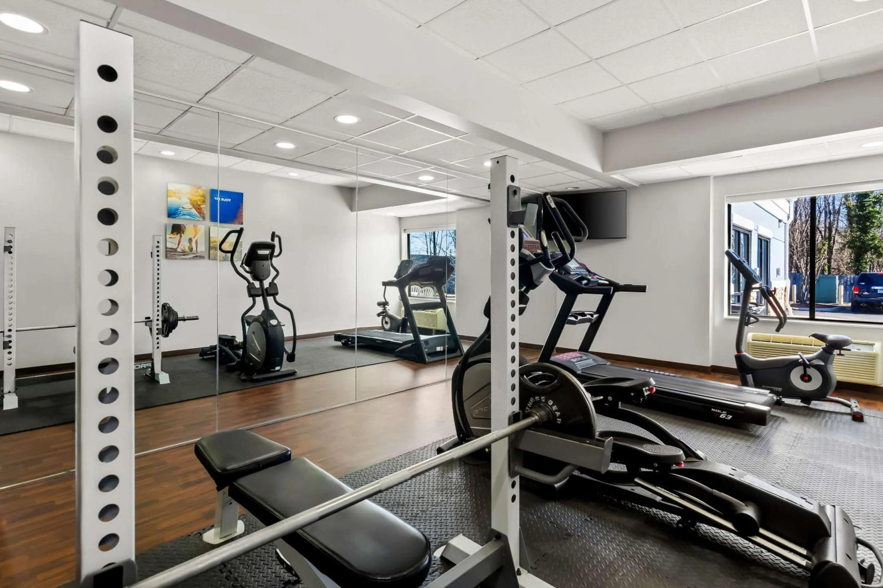 Fitness centre/facilities in Comfort Suites Salem-Roanoke I-81