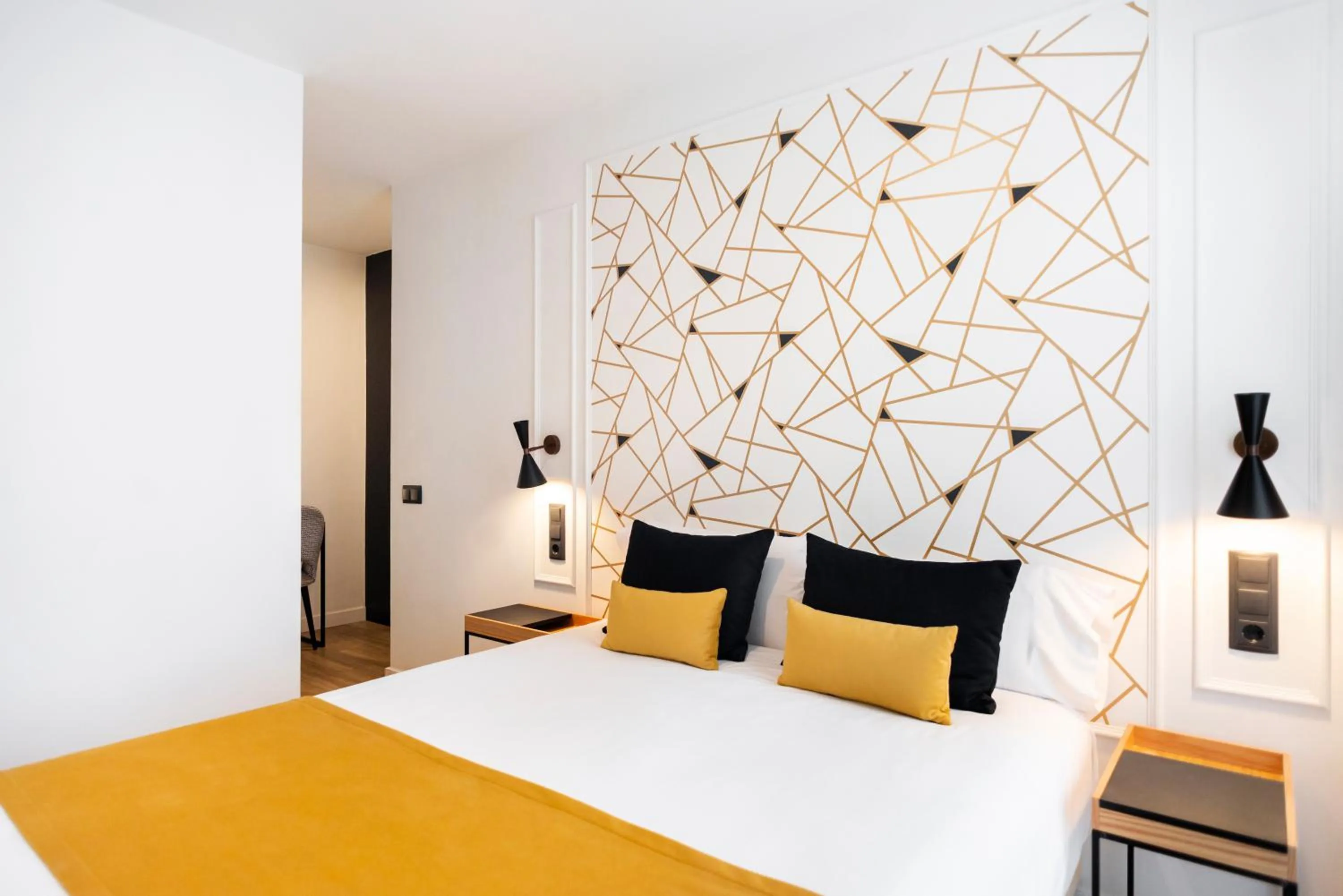 Bed in Blanq Comedias