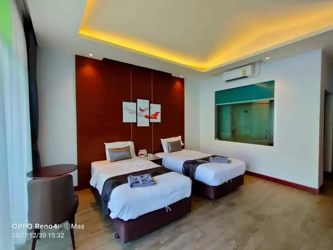 Deluxe Twin Room in Southern Airport Hotel Hatyai Deluxe Twin Room in Southern Airport Hotel Hatyai