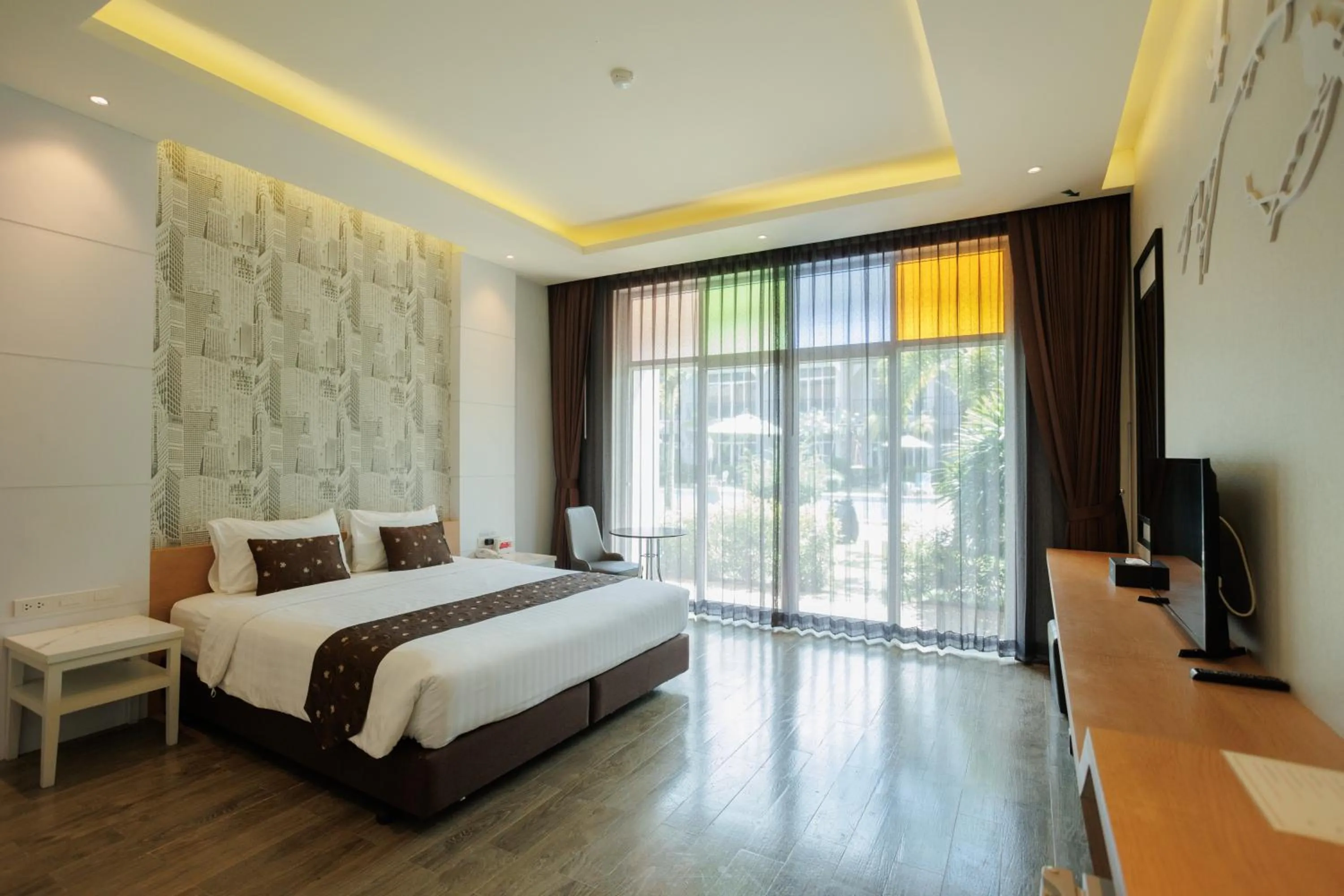 Bed in Southern Airport Hotel Hatyai