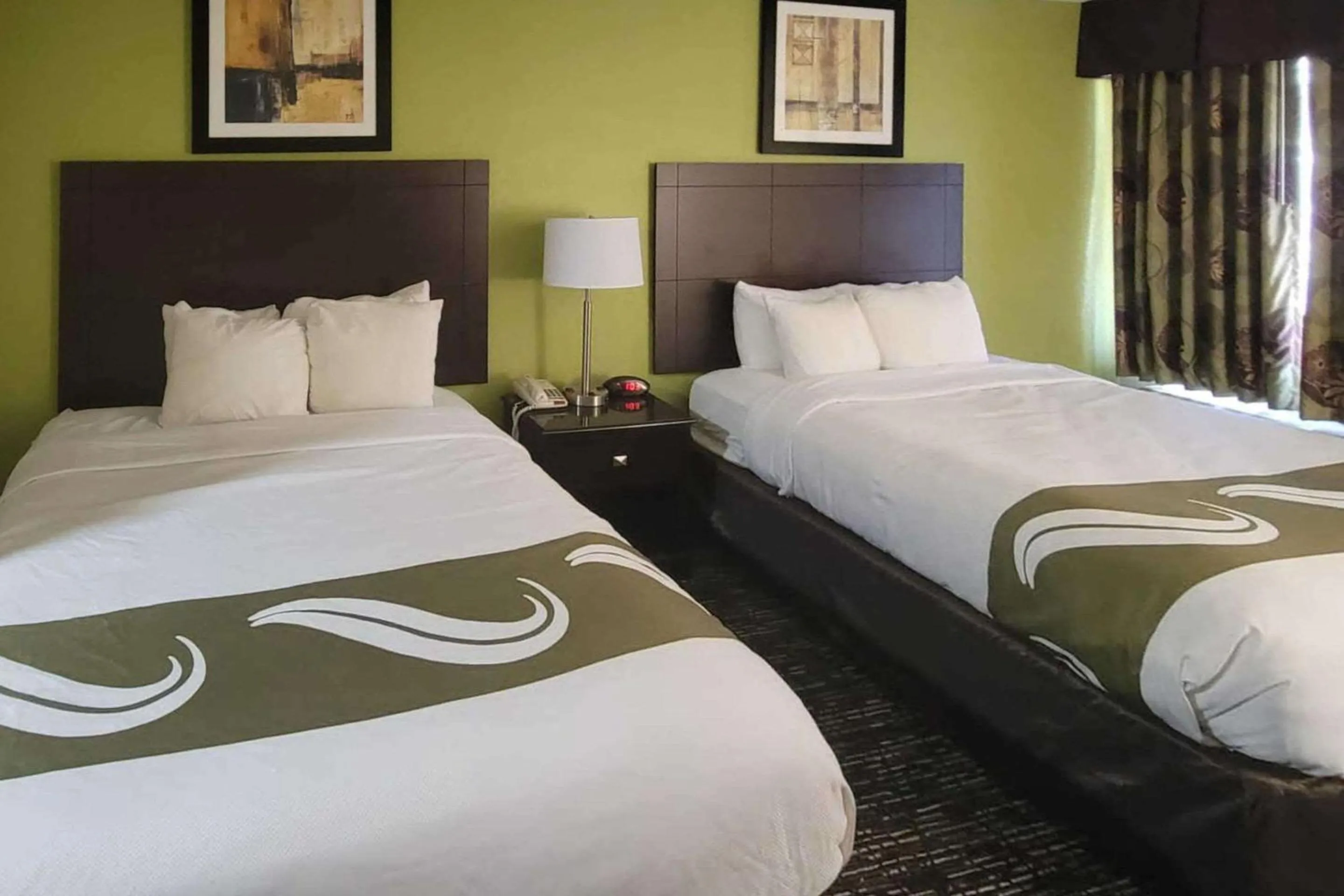 Bedroom, Bed in Quality Inn & Suites Quantico