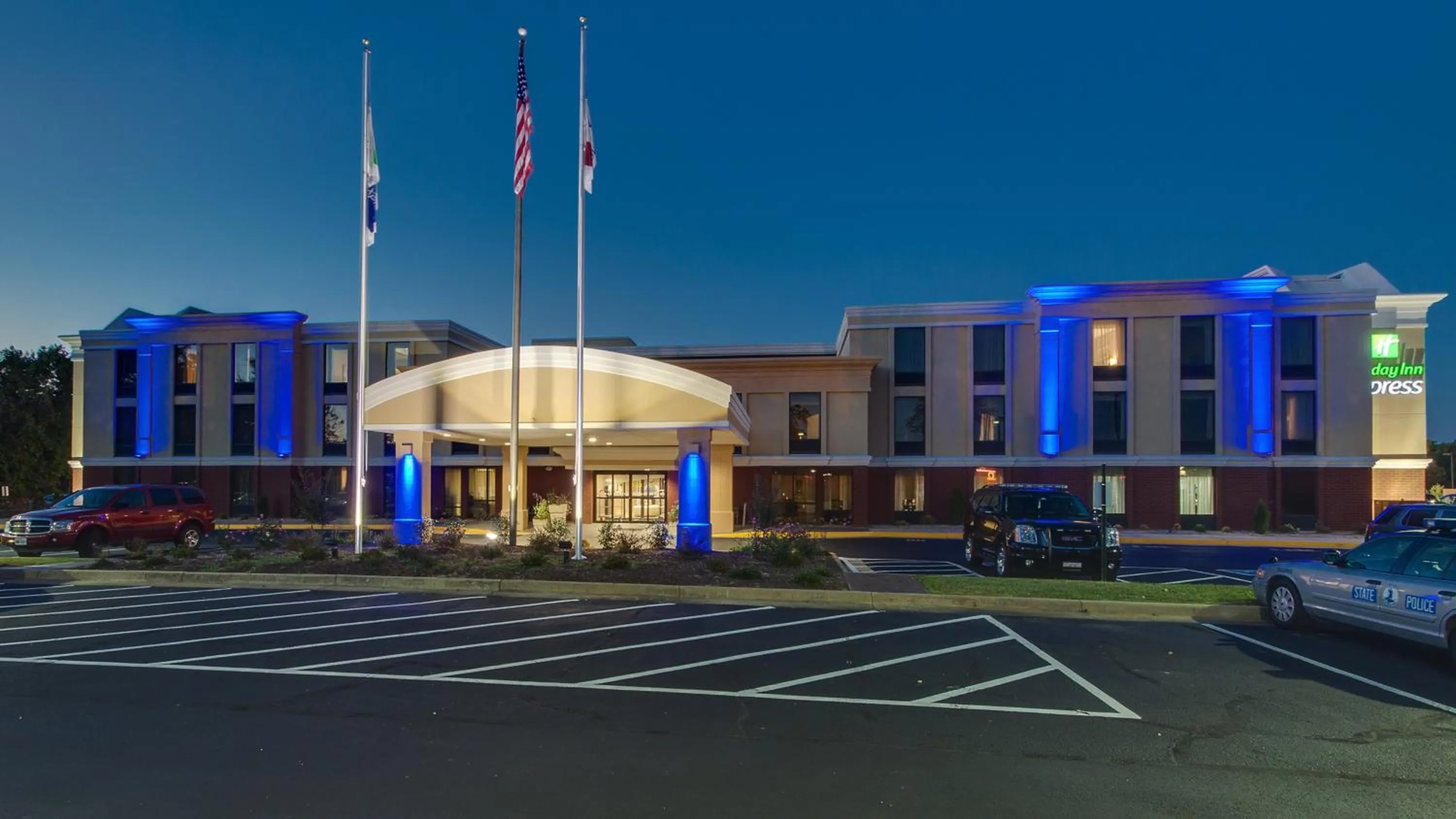 Property building in Holiday Inn Express Hotel & Suites Midlothian Turnpike by IHG