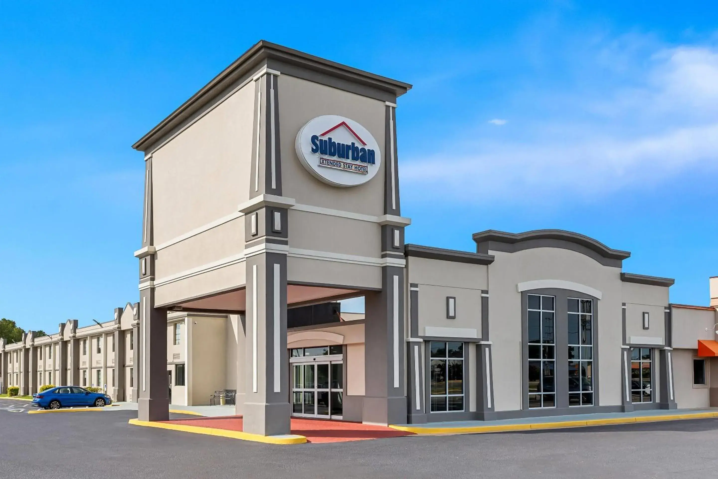 Property building in Suburban Studios Chester I-95 Property building in Suburban Studios Chester I-95