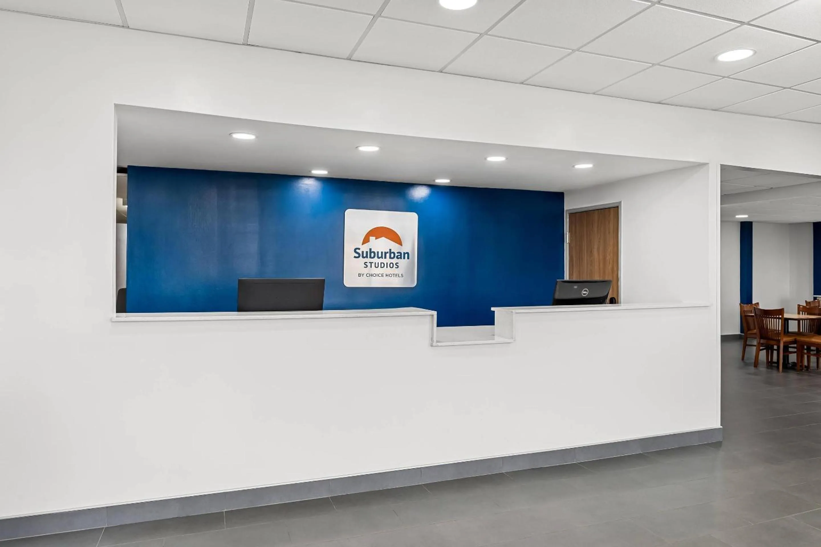 Lobby or reception in Suburban Studios Chester I-95