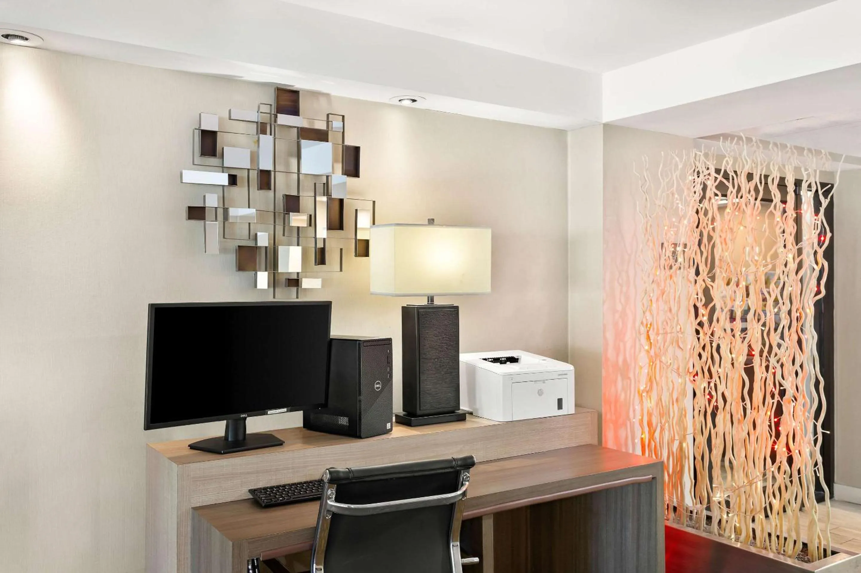 Business facilities in Comfort Inn White River Junction