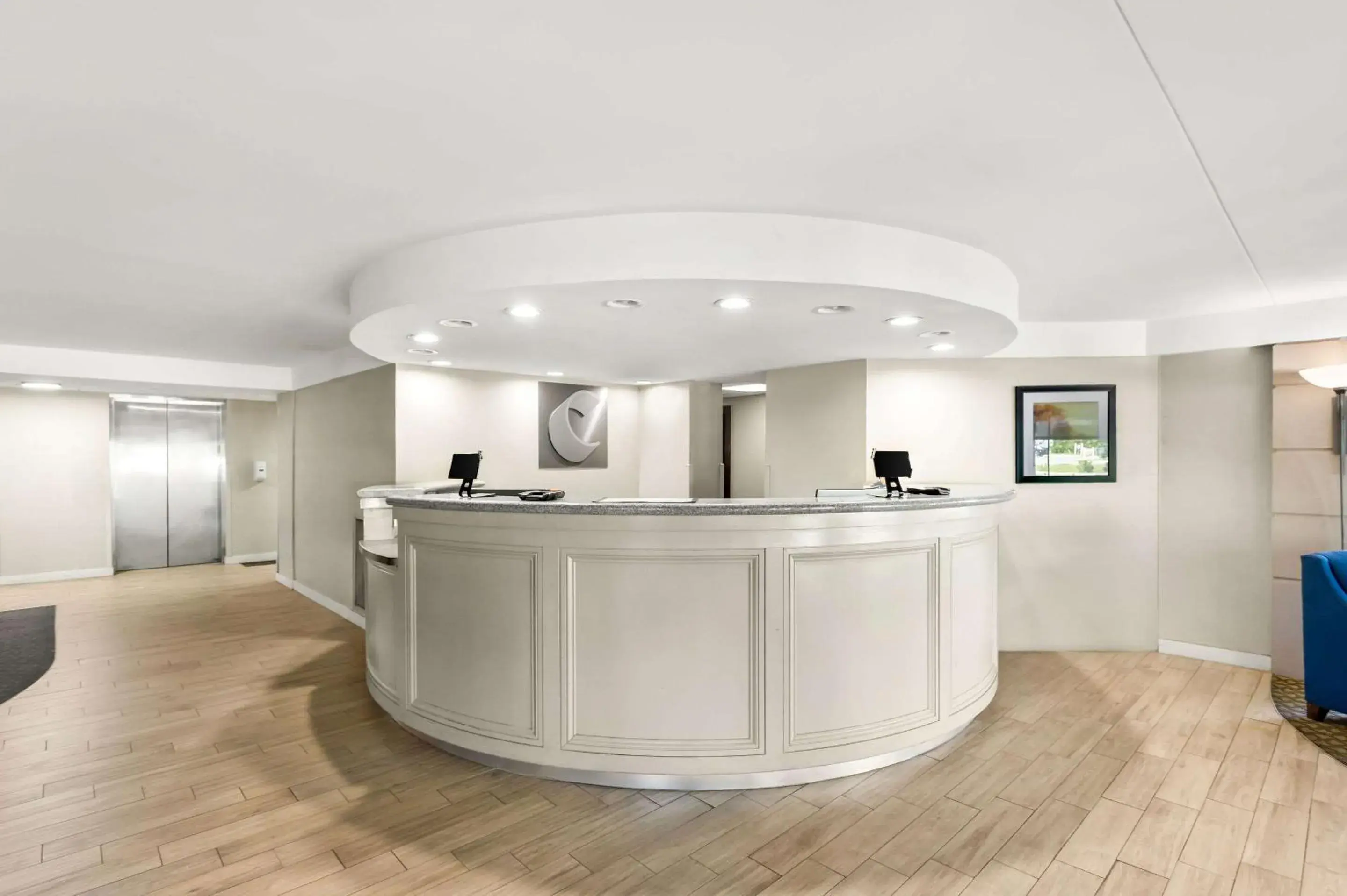 Lobby or reception in Comfort Inn White River Junction Lobby or reception in Comfort Inn White River Junction