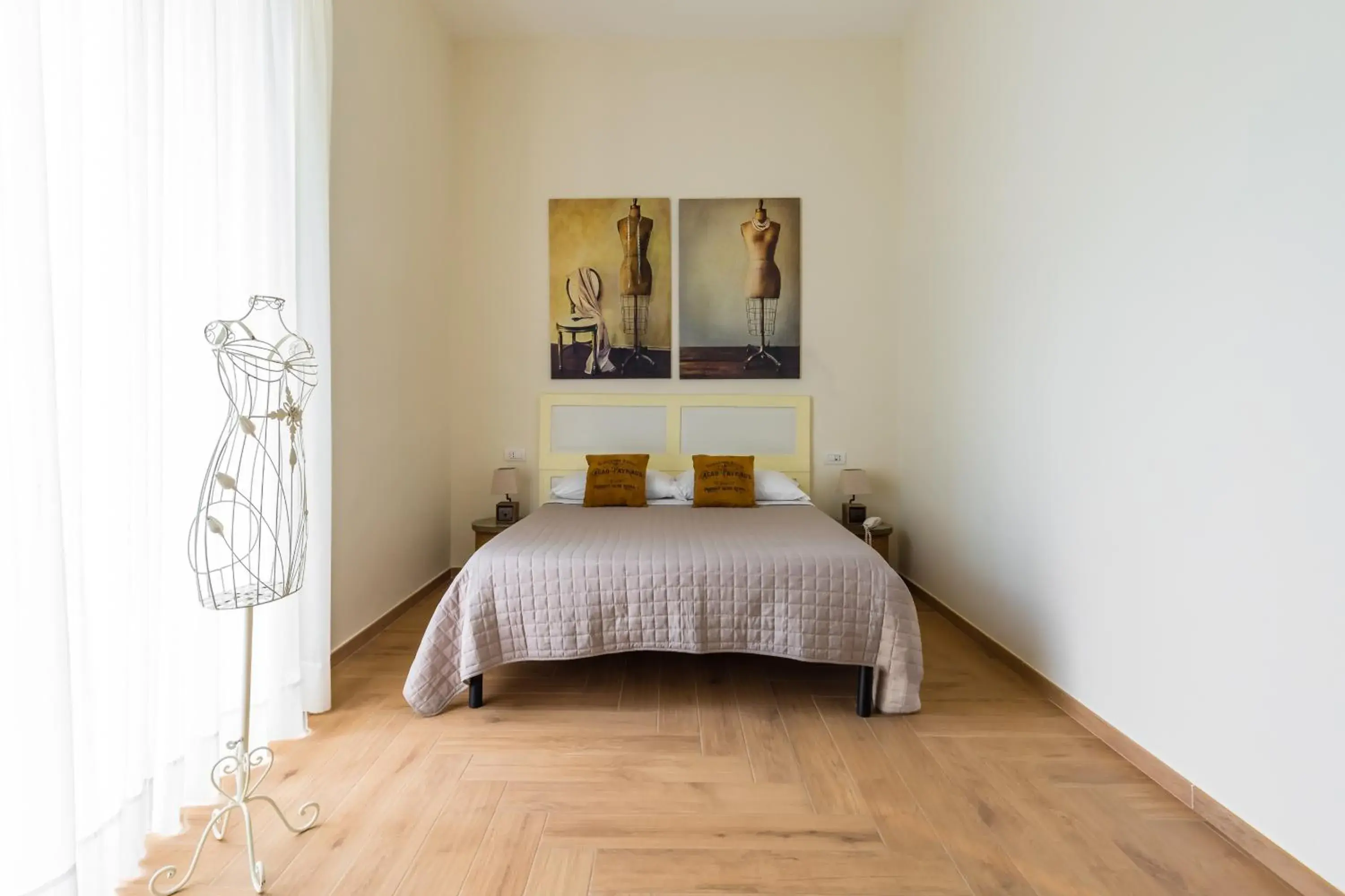 Double Room with Balcony - single occupancy in La Gatta Cenerentola Rooms Double Room with Balcony - single occupancy in La Gatta Cenerentola Rooms