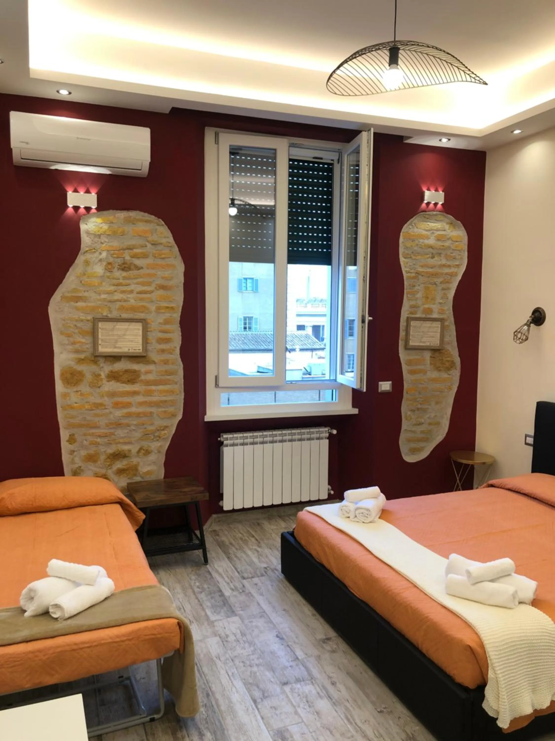 Bed in Zeus Inn - Una finestra sul Vaticano