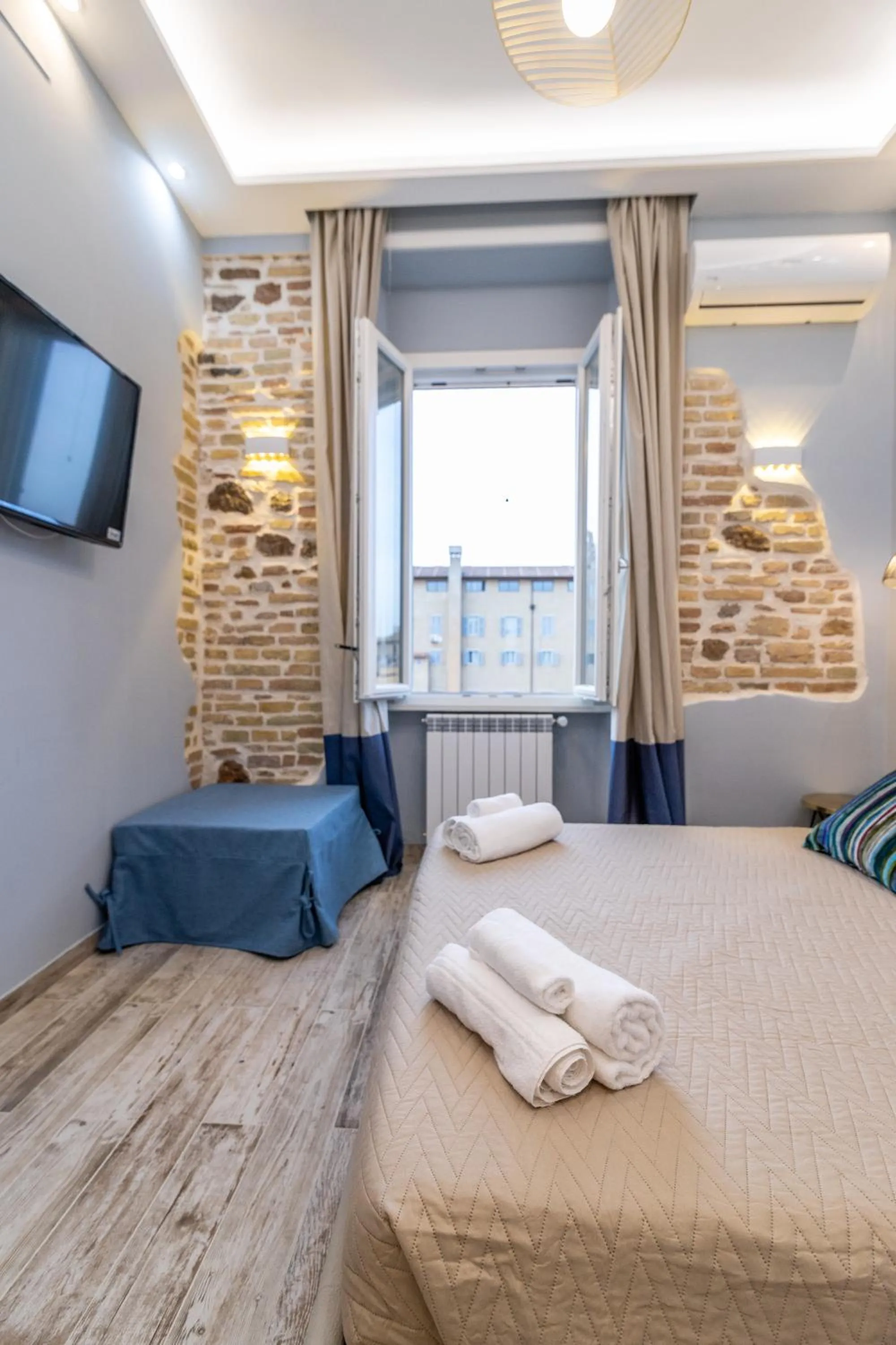 Bed in Zeus Inn - Una finestra sul Vaticano