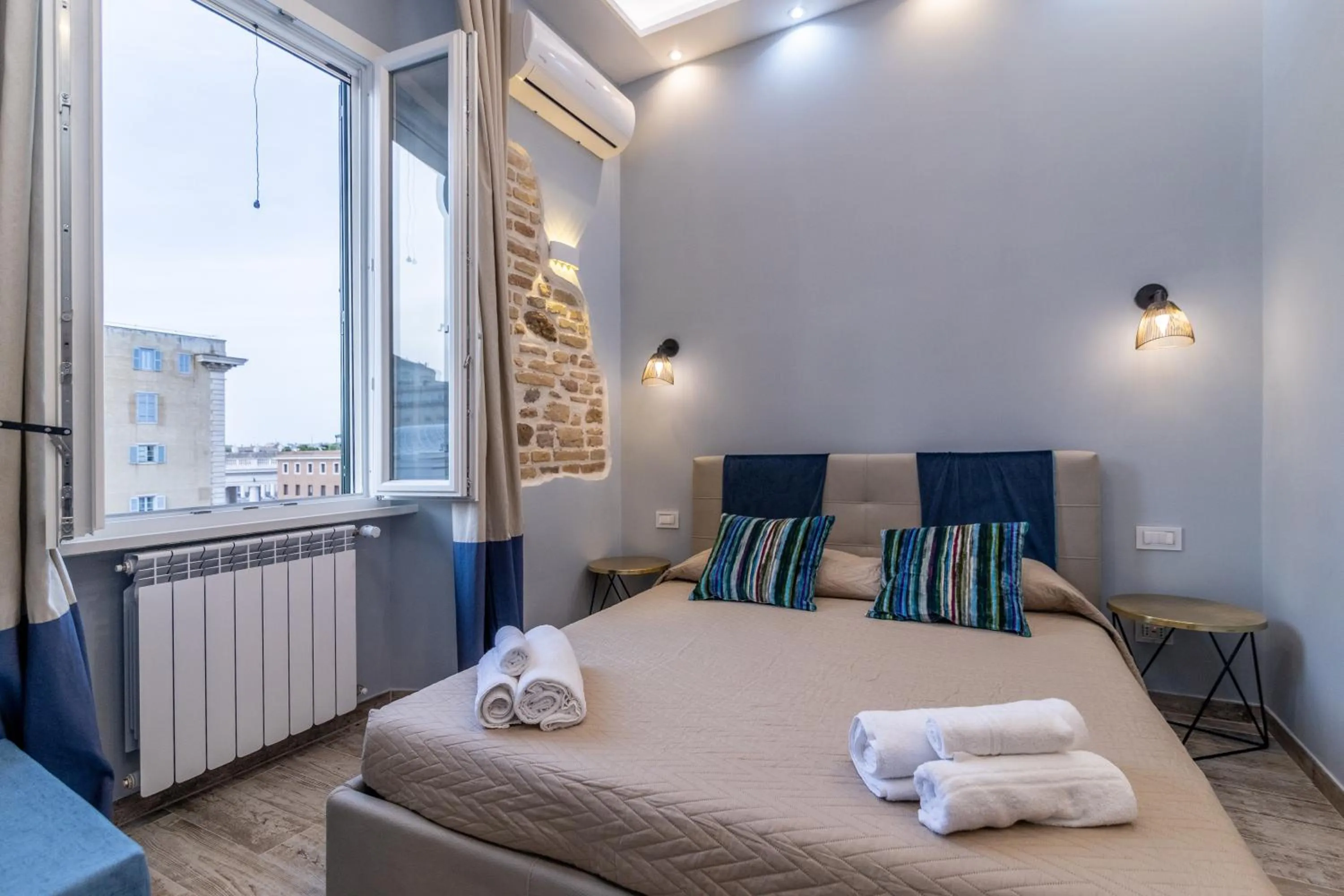 Bed in Zeus Inn - Una finestra sul Vaticano