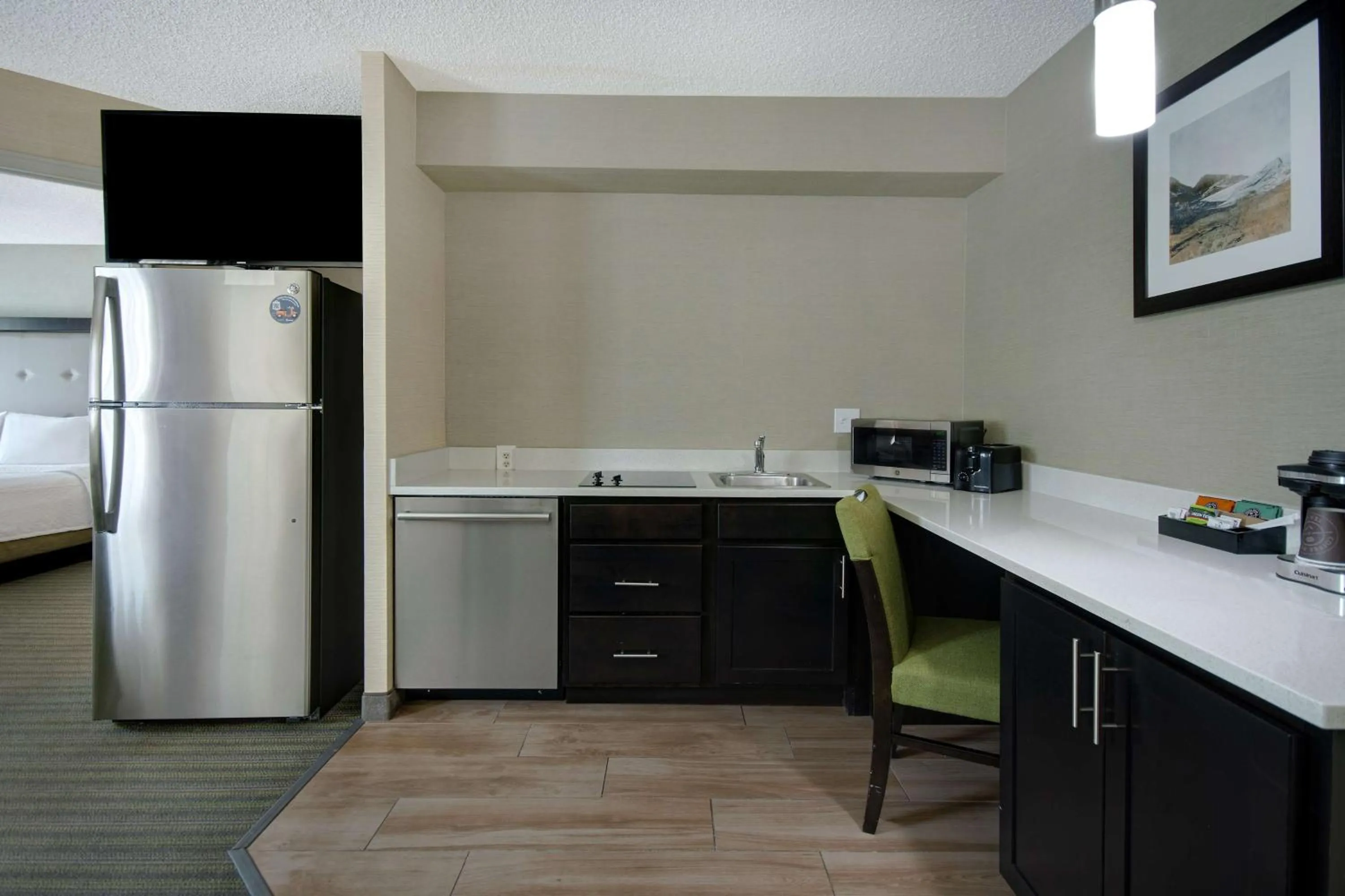 Kitchen or kitchenette in Homewood Suites by Hilton Salt Lake City - Midvale/Sandy
