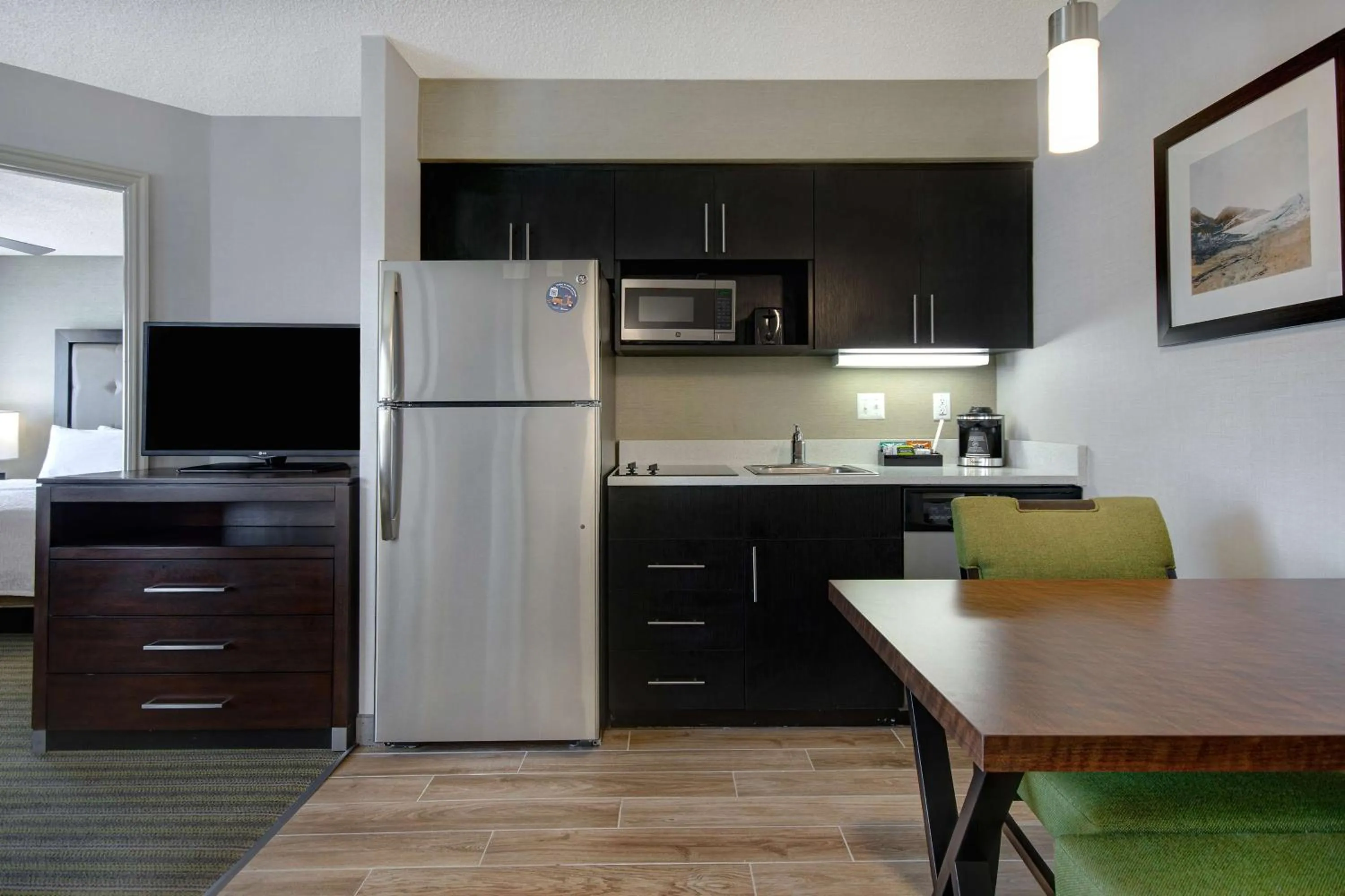 Kitchen or kitchenette in Homewood Suites by Hilton Salt Lake City - Midvale/Sandy