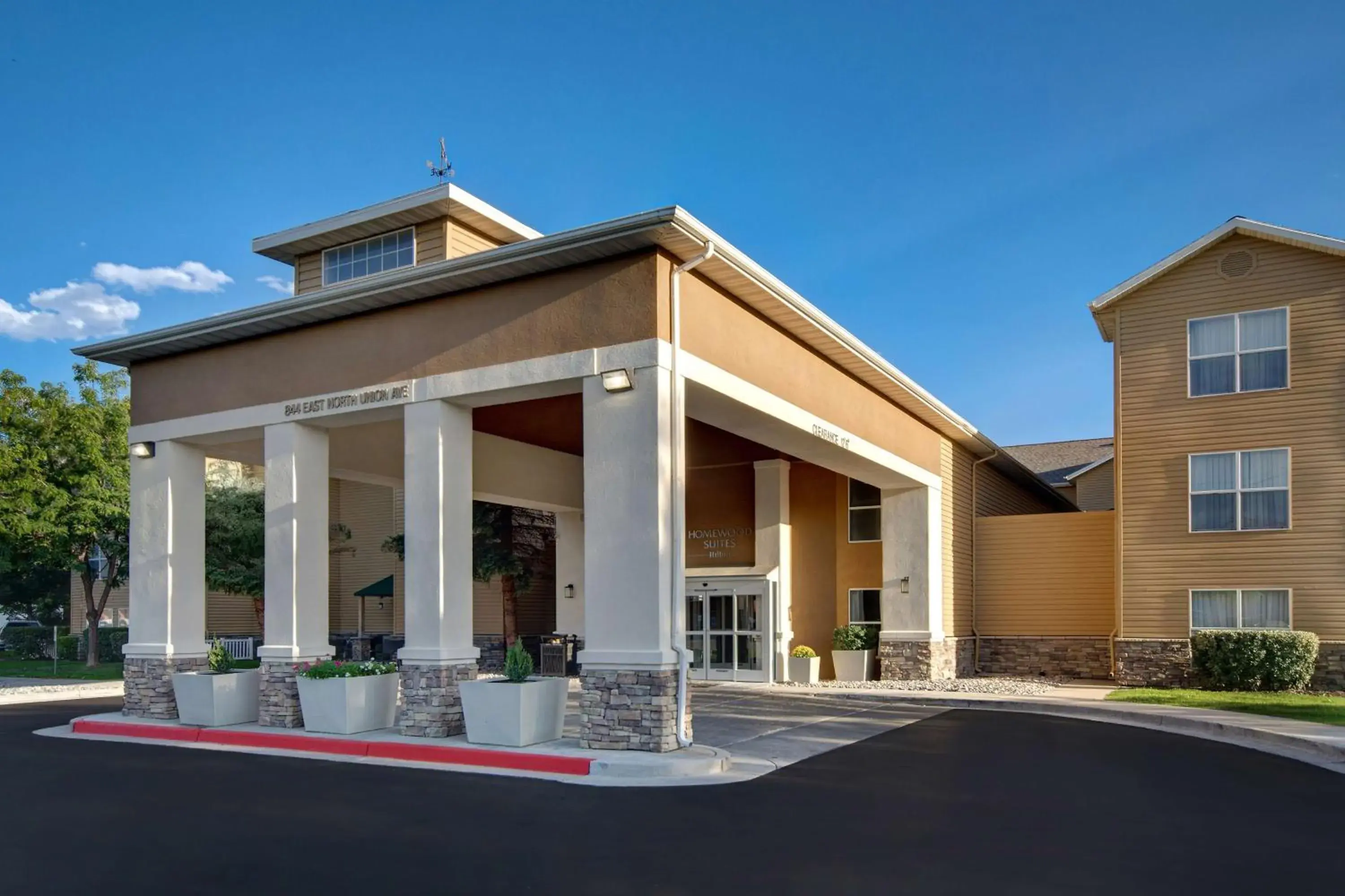 Property building in Homewood Suites by Hilton Salt Lake City - Midvale/Sandy Property building in Homewood Suites by Hilton Salt Lake City - Midvale/Sandy