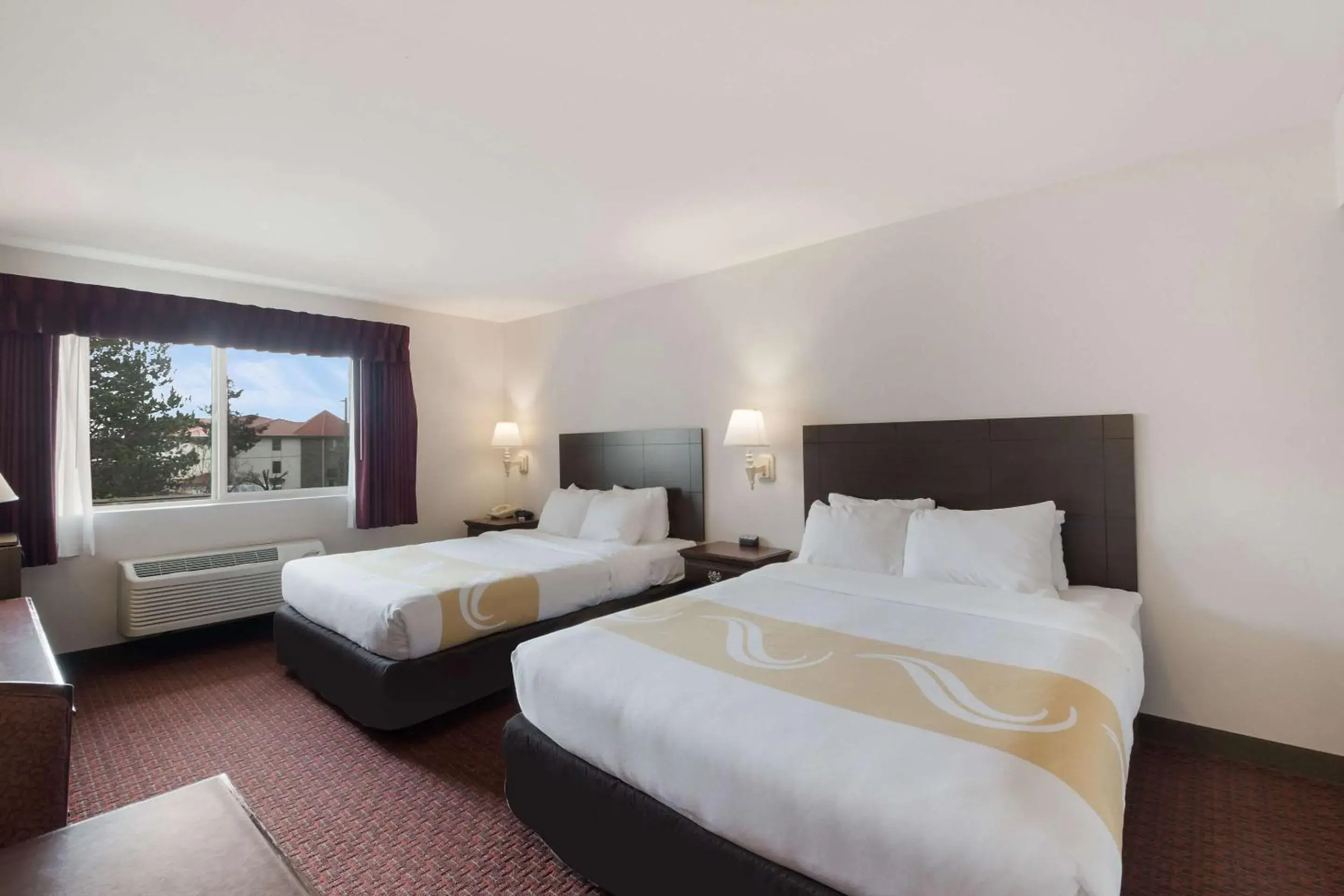 Suite with Two Queen Beds - Accessible/Non-Smoking in Quality Inn Grand Suites Bellingham Suite with Two Queen Beds - Accessible/Non-Smoking in Quality Inn Grand Suites Bellingham