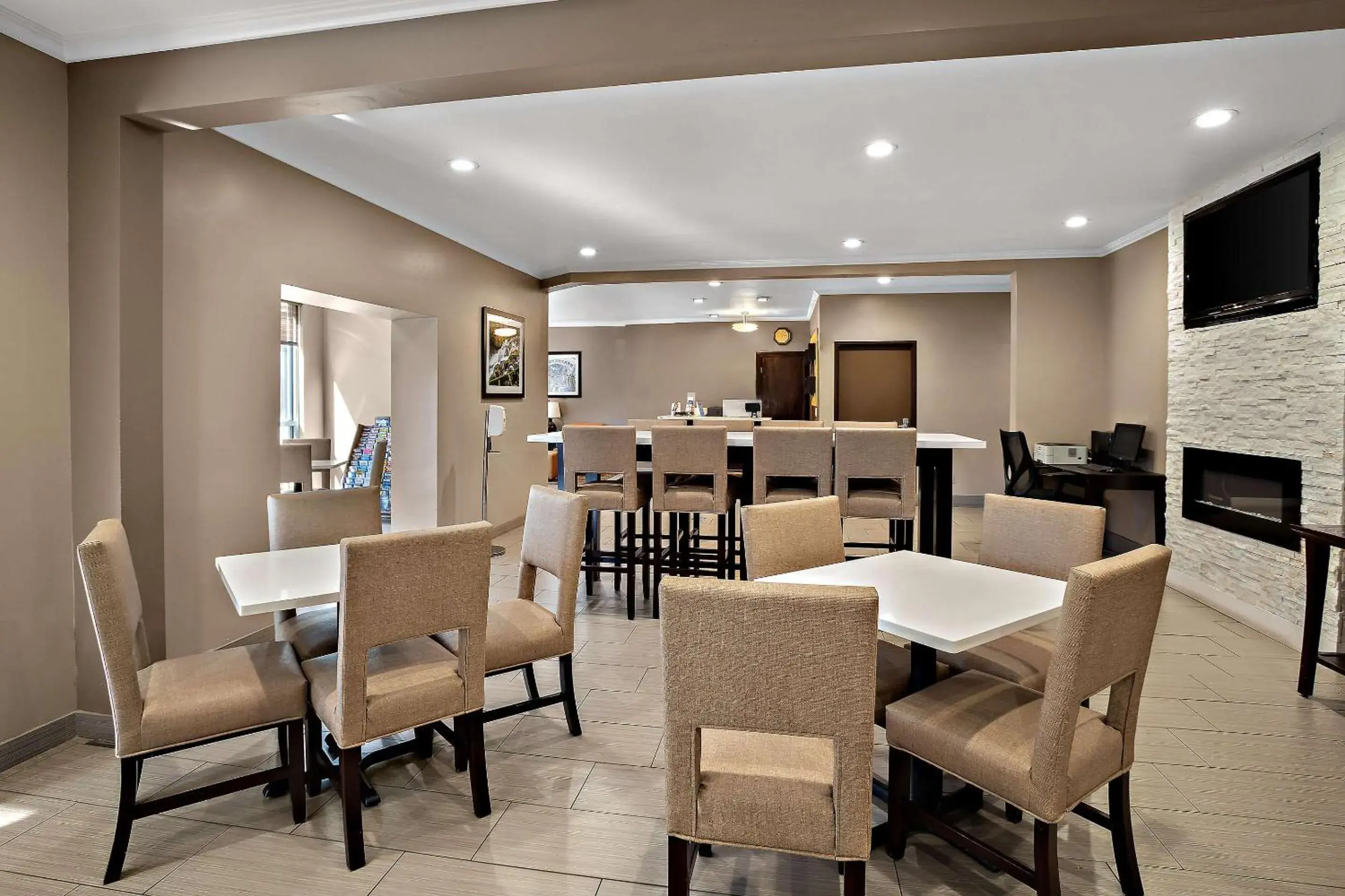 Breakfast in Comfort Inn Lacey - Olympia Breakfast in Comfort Inn Lacey - Olympia