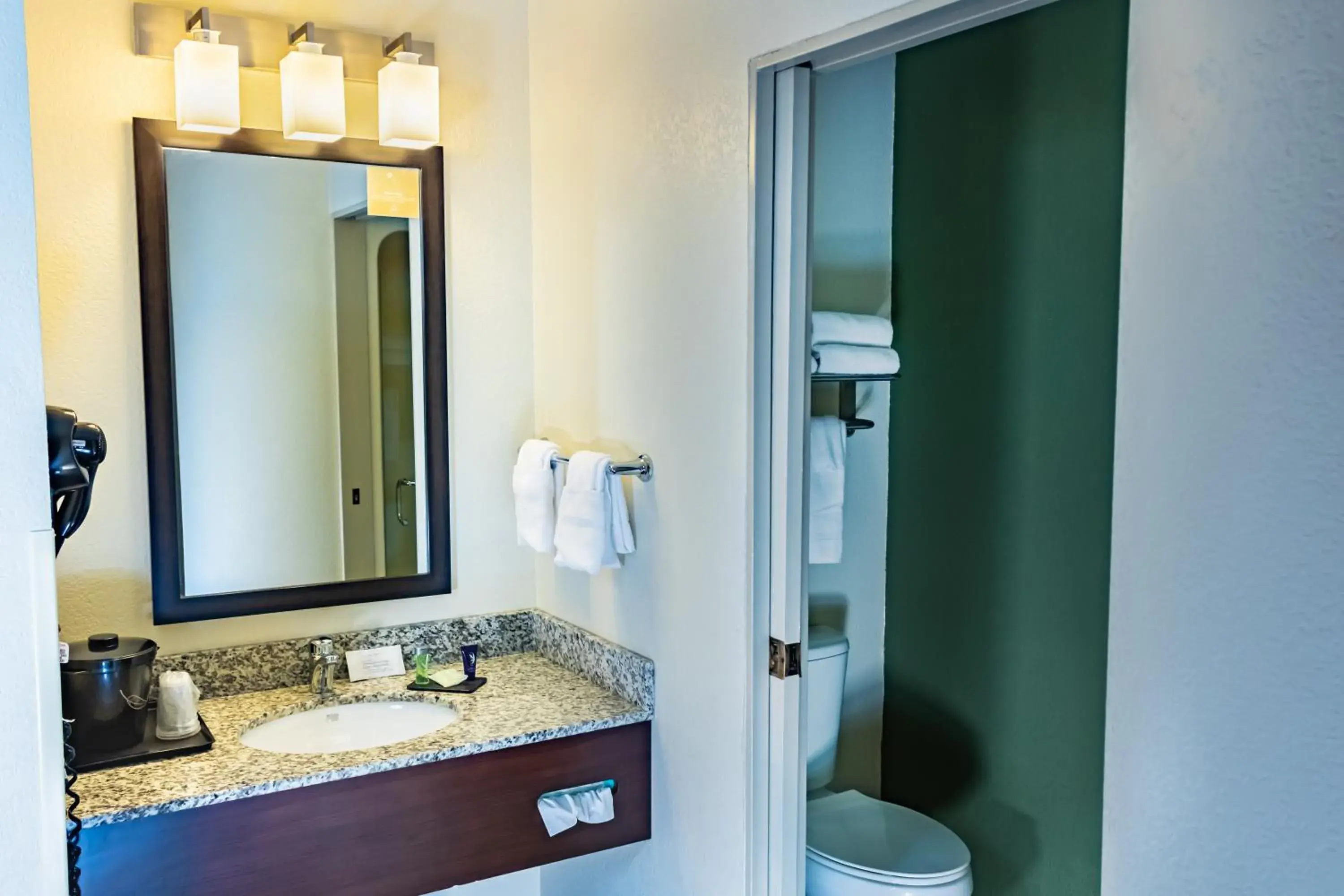 Bathroom in Sleep Inn Pasco Tri -Cities Bathroom in Sleep Inn Pasco Tri -Cities