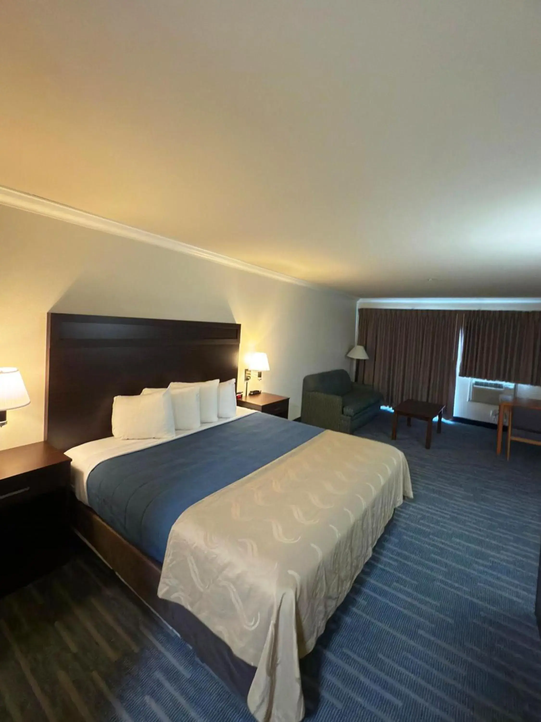 Superior King Suite in Ocean Paradise Hotel & Resort Superior King Suite in Ocean Paradise Hotel & Resort