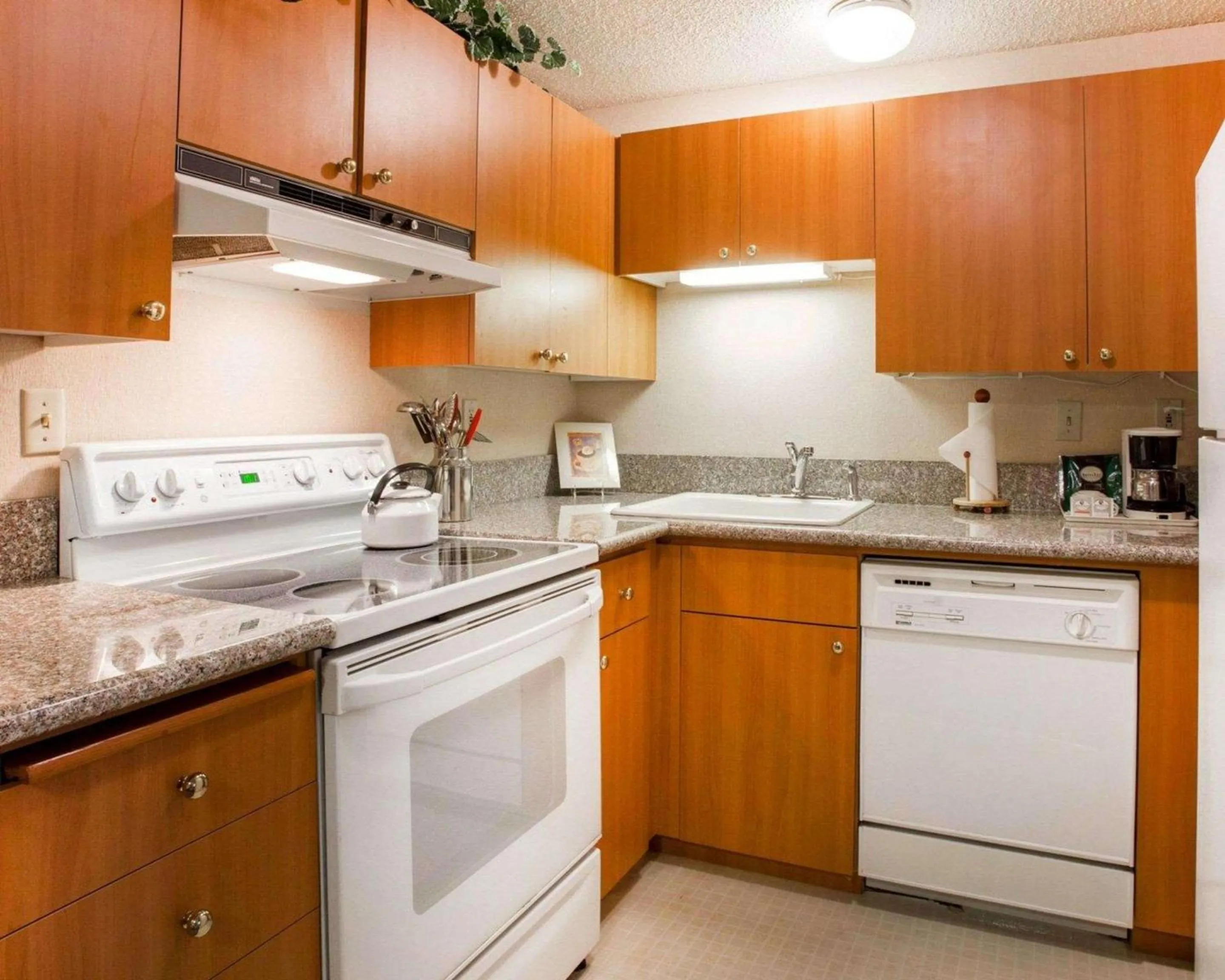 Bedroom in Quality Inn Kirkland