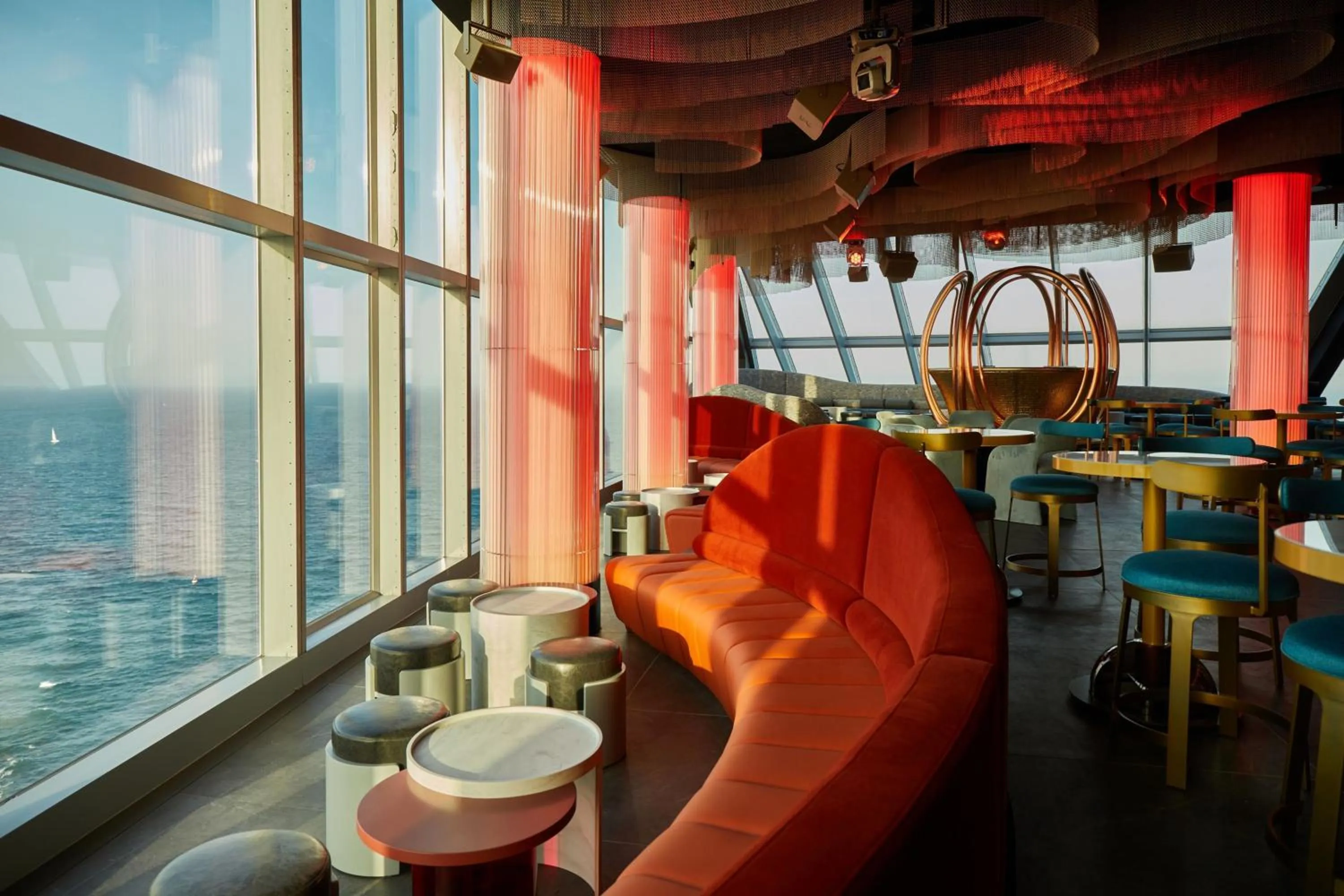 Restaurant/places to eat in W Barcelona