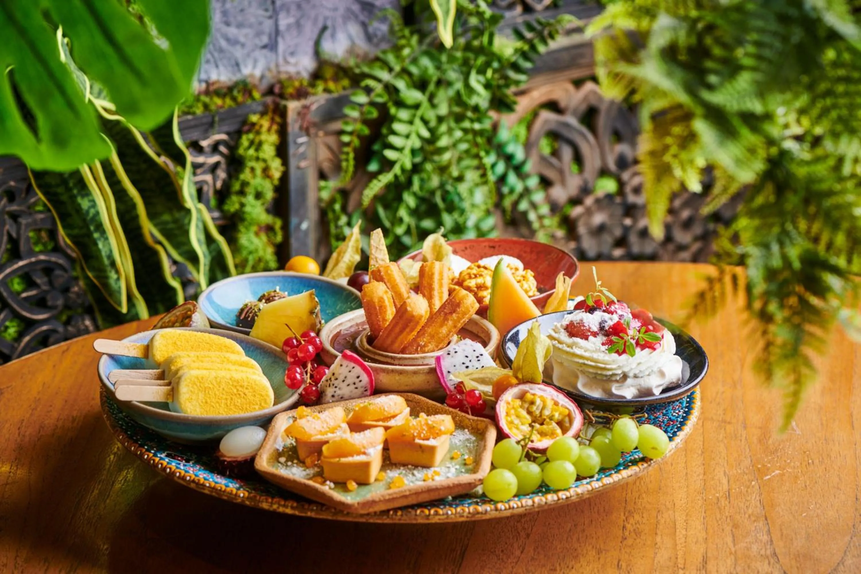 Restaurant/places to eat in W Barcelona