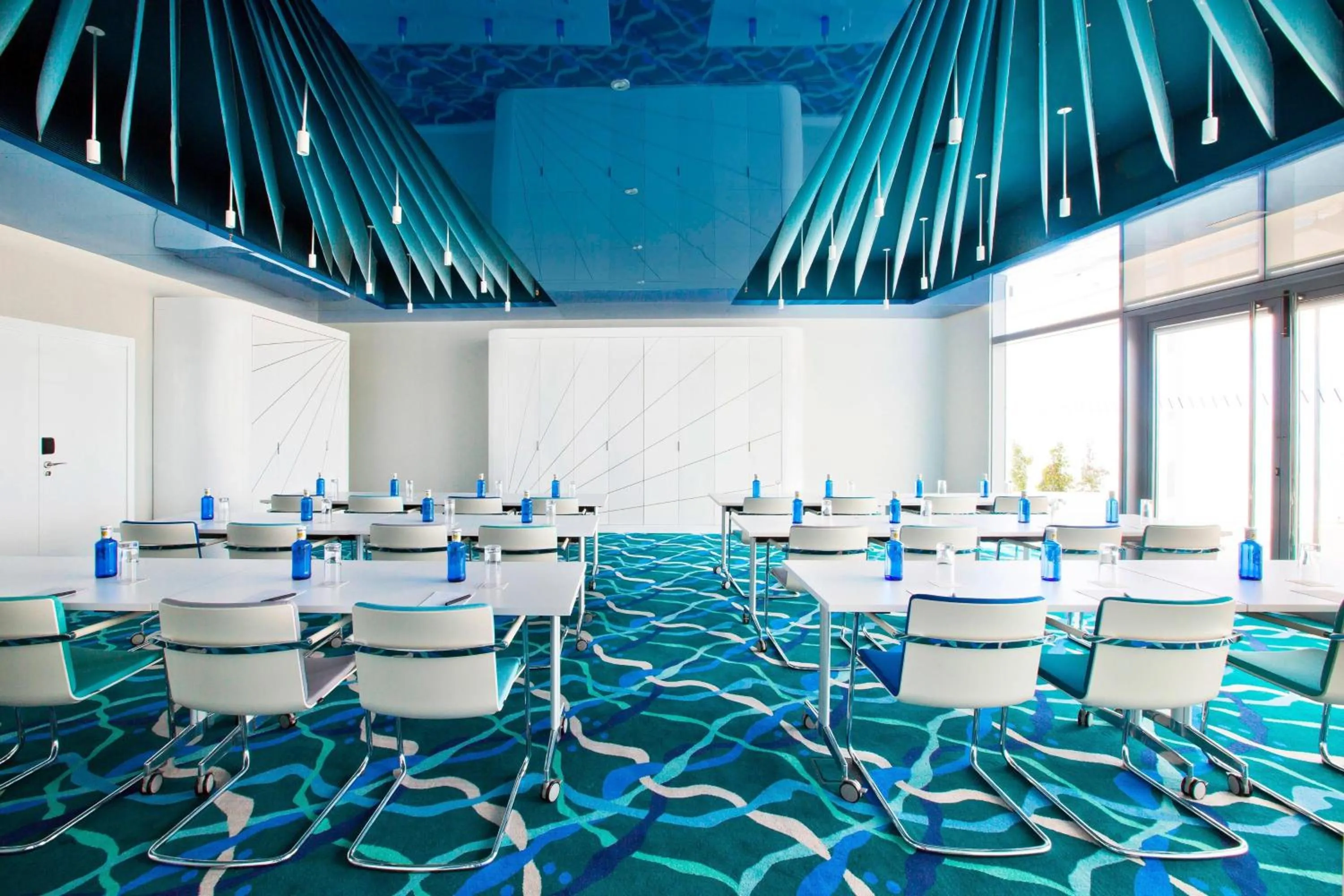 Meeting/conference room in W Barcelona