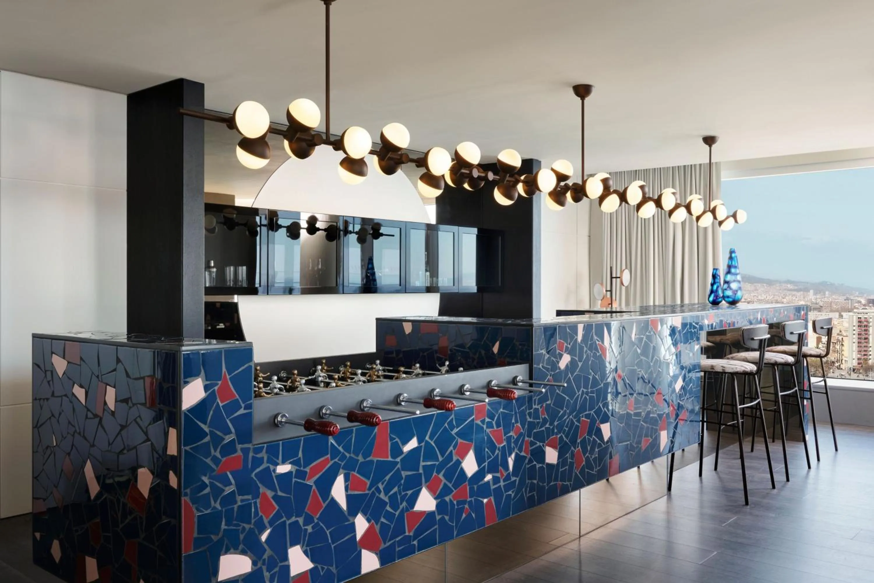 Photo of the whole room in W Barcelona