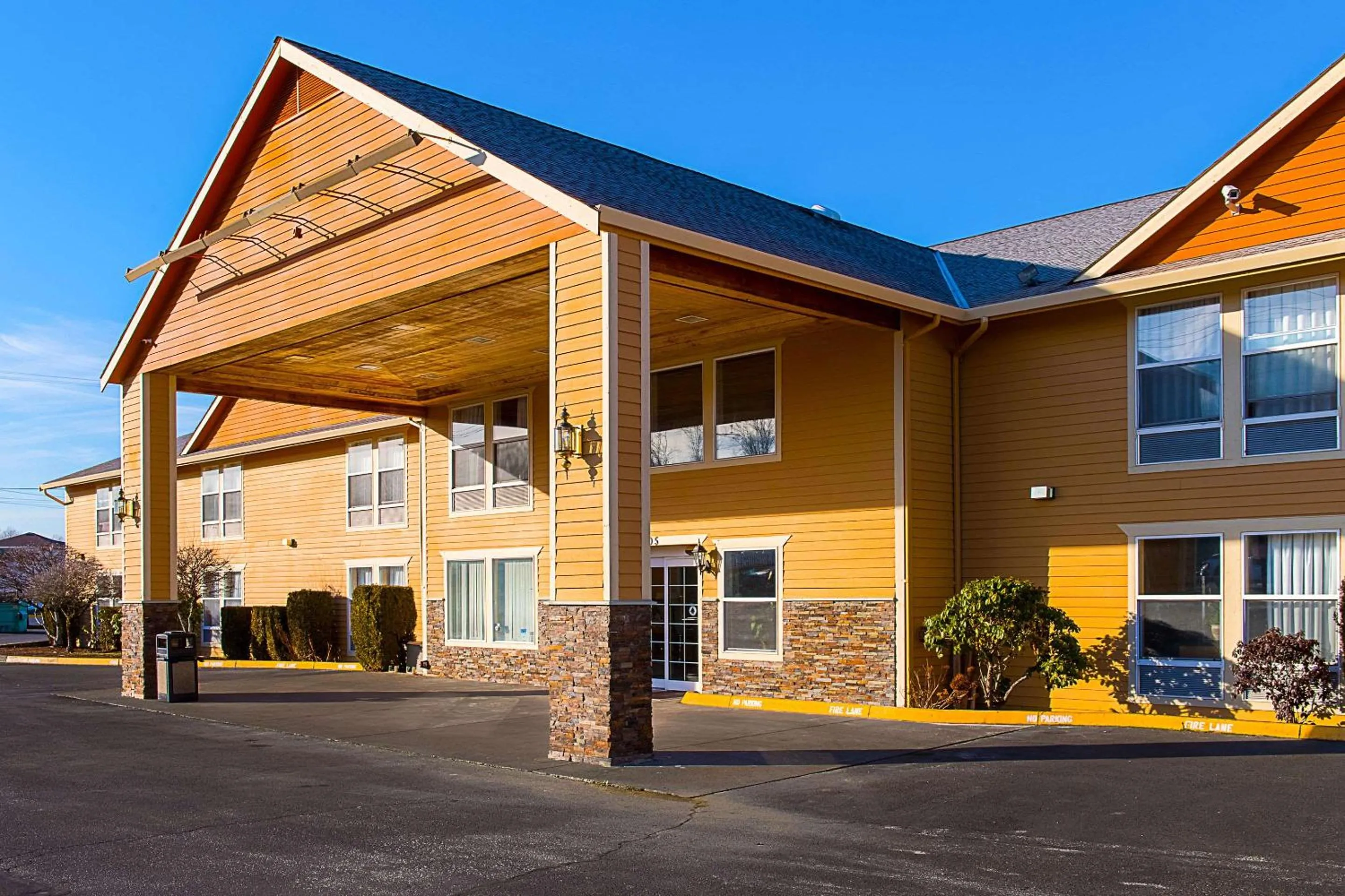 Property building in Econo Lodge Buckley Bonney Lake