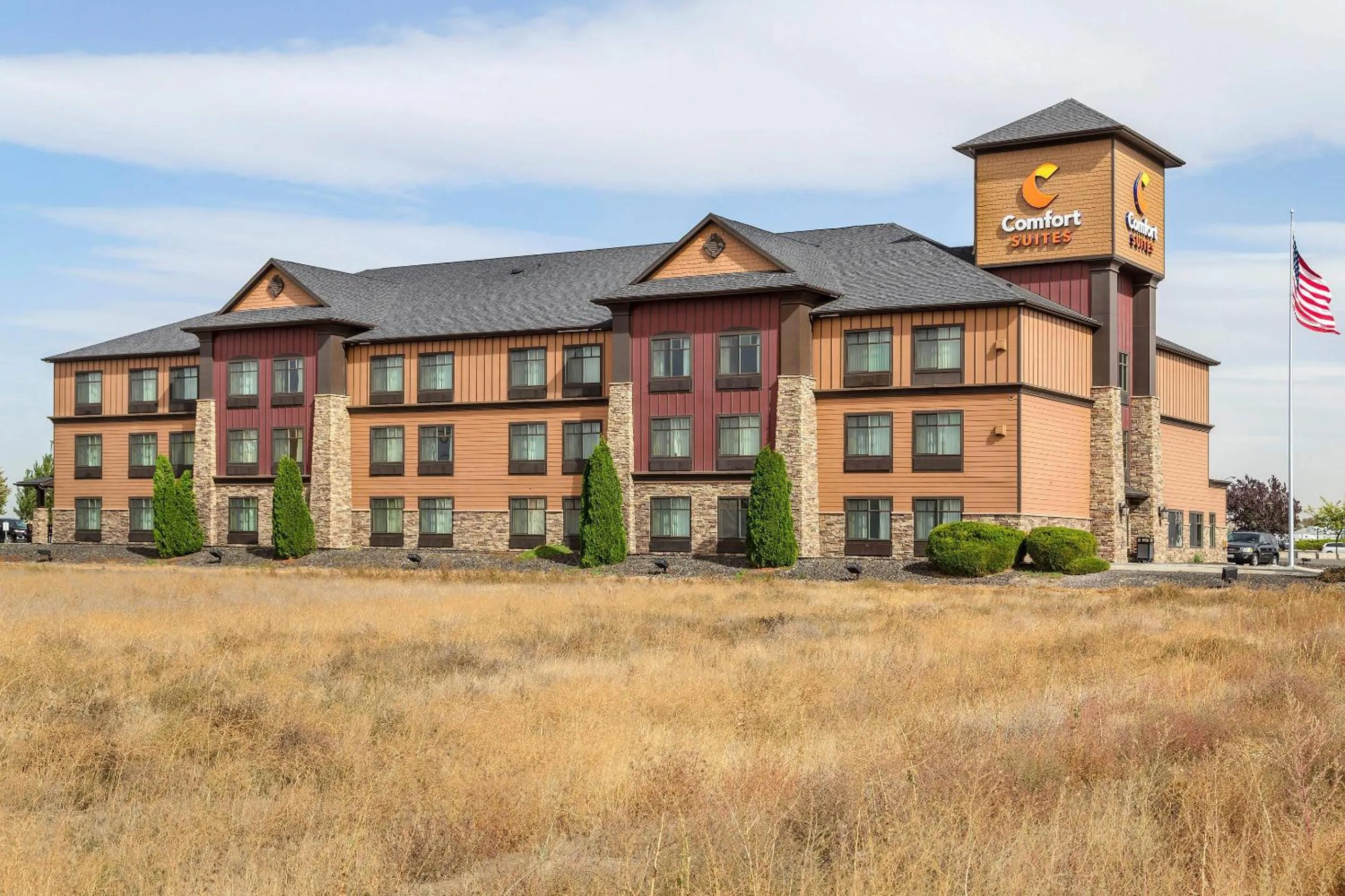 Property building in Comfort Suites Moses Lake
