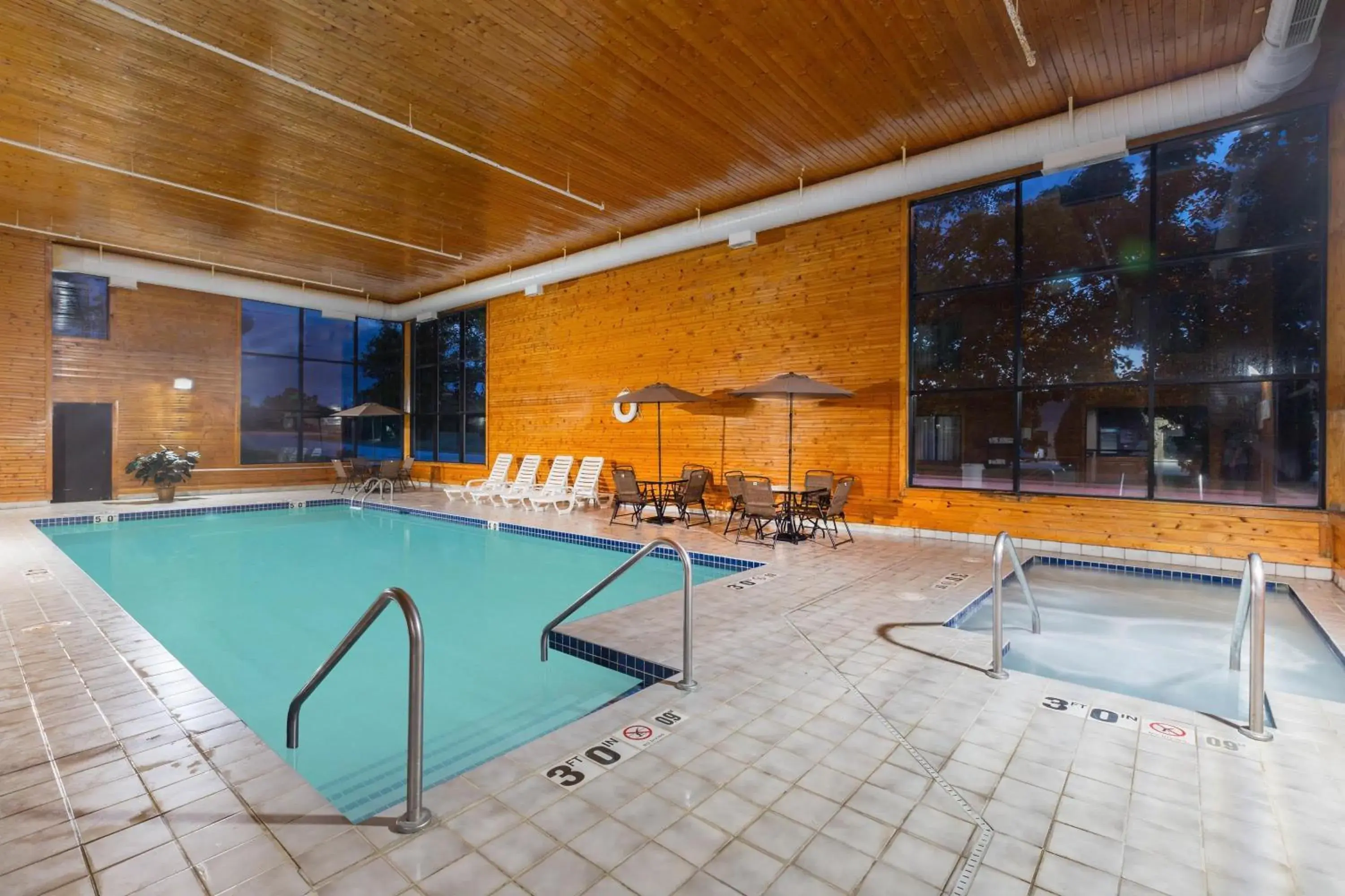 Pool view in Baymont Inn & Suites by Wyndham Mukwonago Pool view in Baymont Inn & Suites by Wyndham Mukwonago
