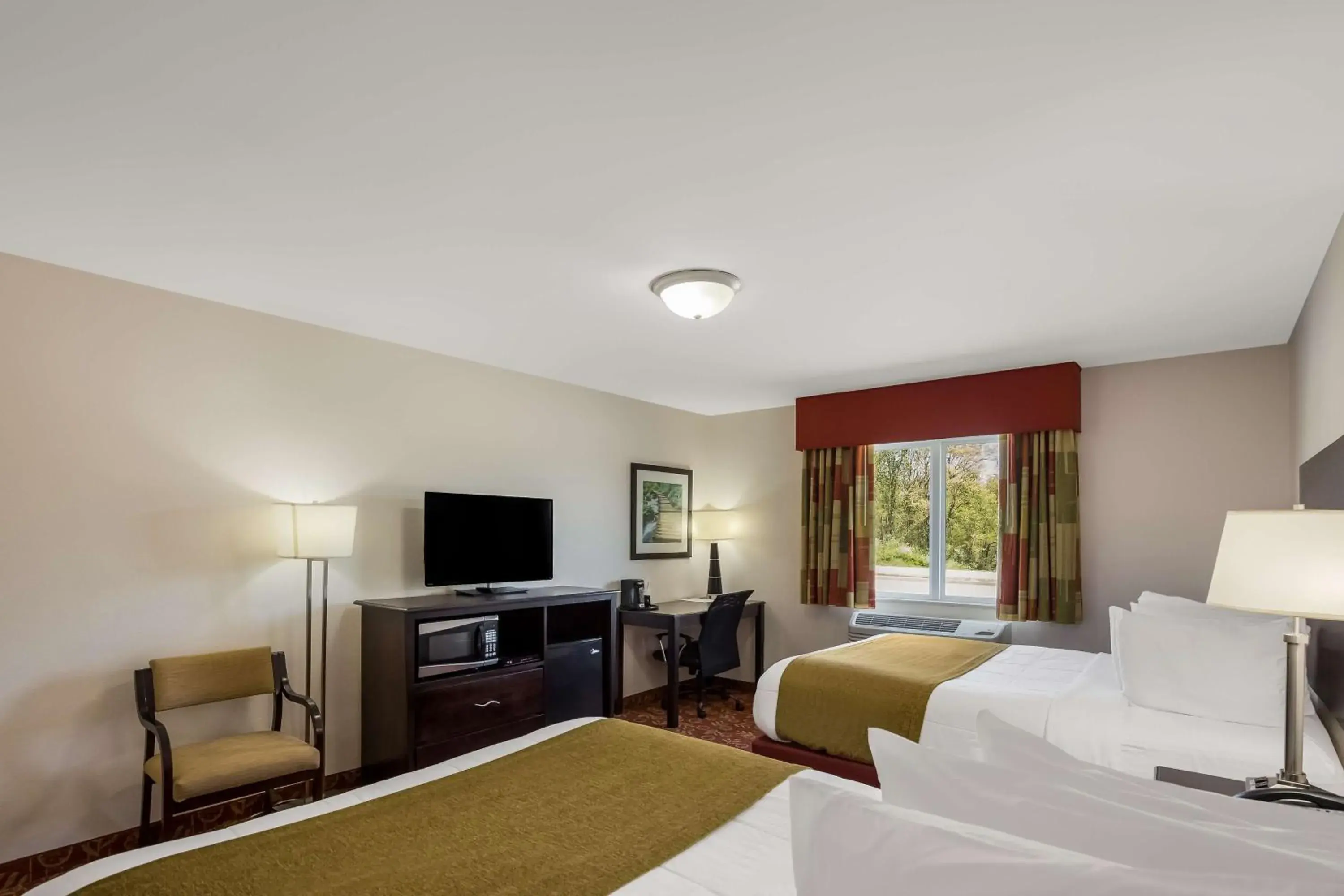 Bedroom, Bed in SureStay Hotel by Best Western Whittington Rend Lake Bedroom, Bed in SureStay Hotel by Best Western Whittington Rend Lake