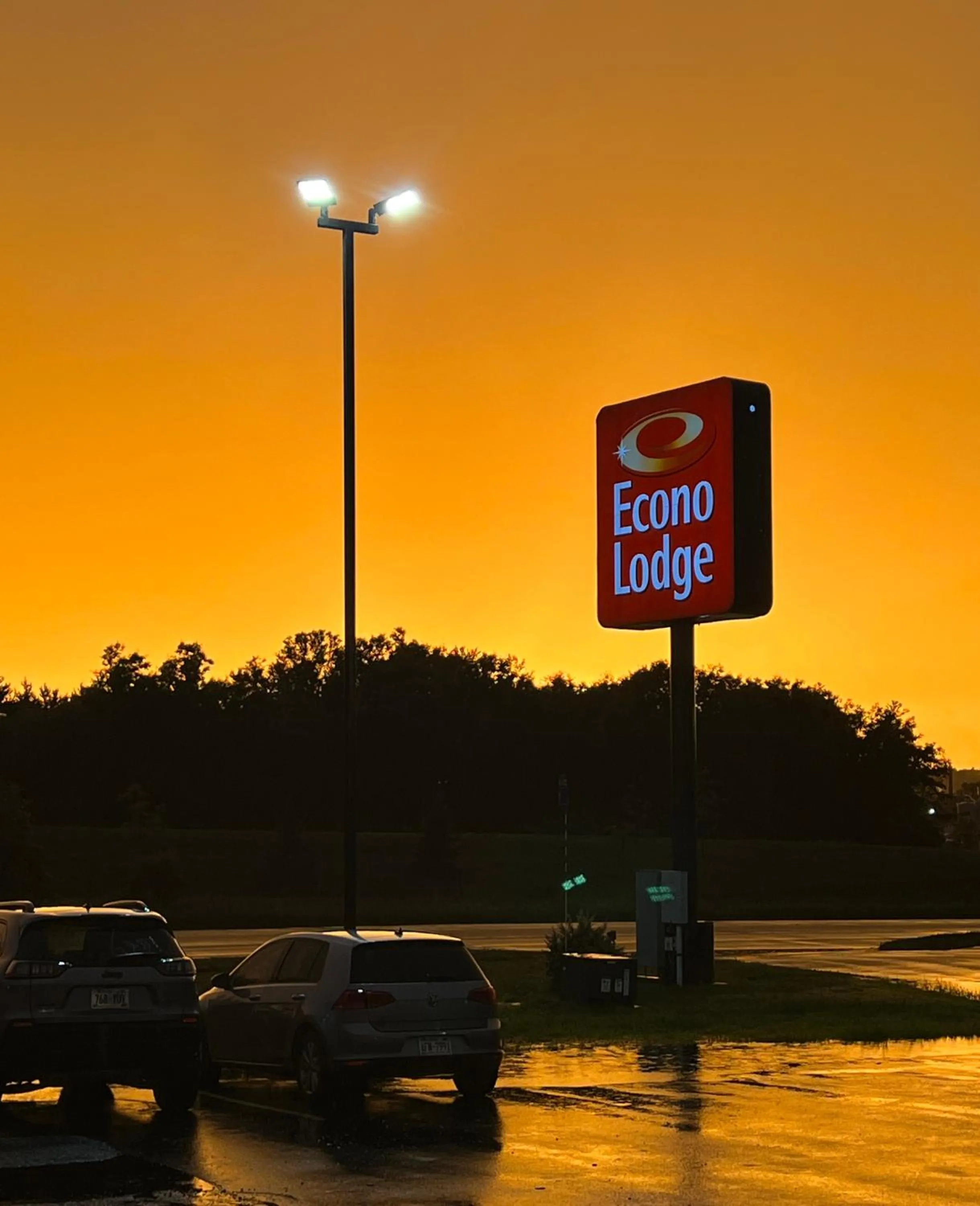 Property building in Econo Lodge Wausau - Rothschild