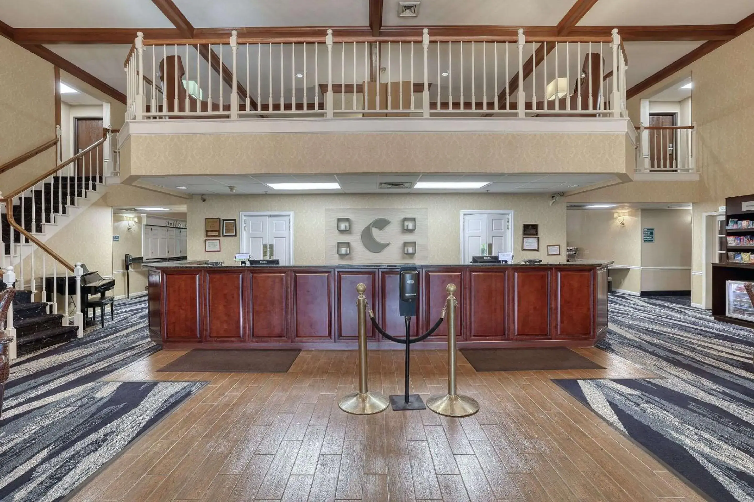 Lobby or reception in Comfort Suites Appleton Airport Lobby or reception in Comfort Suites Appleton Airport