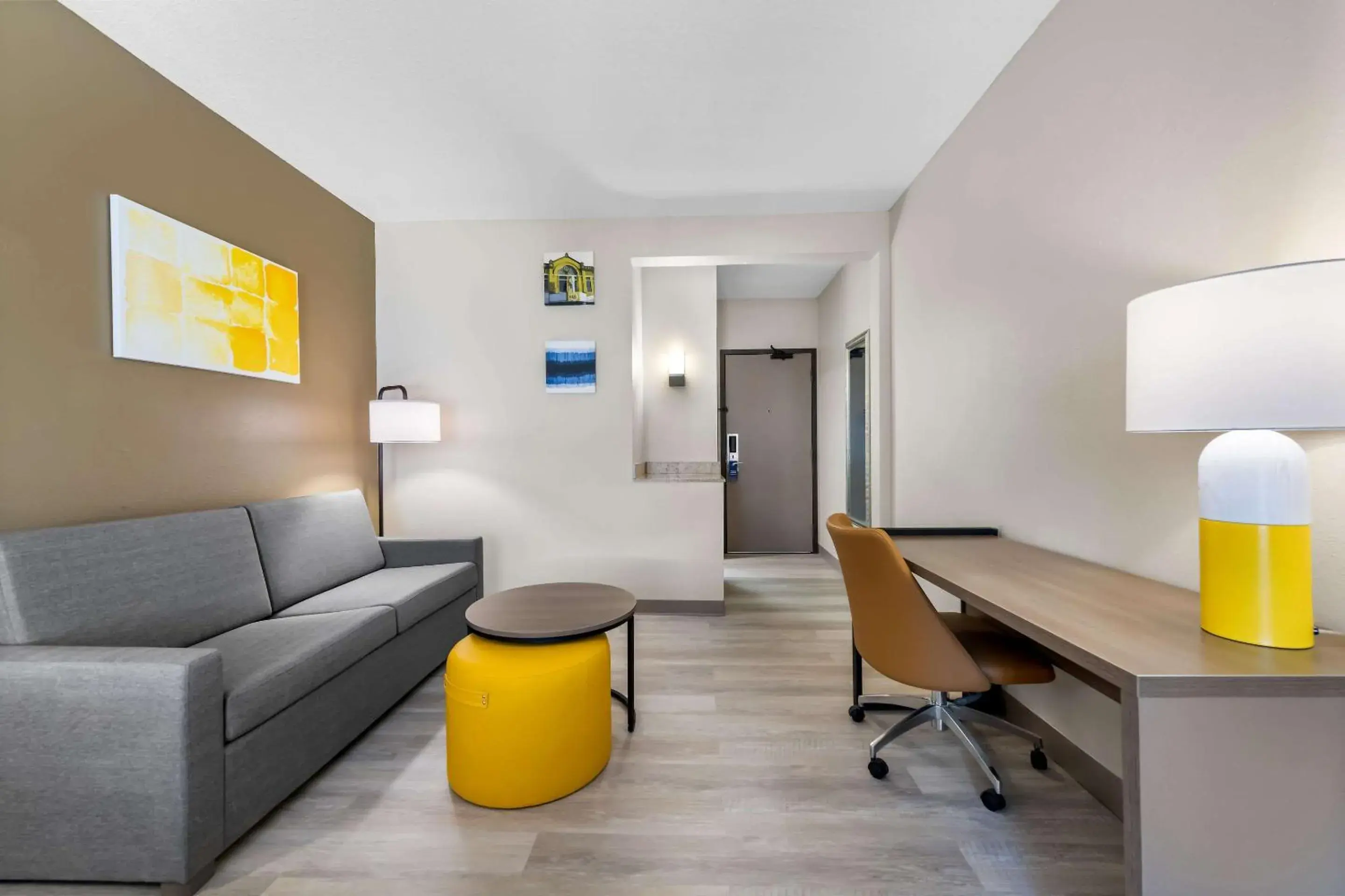 Bedroom in Comfort Suites Stevens Point Bedroom in Comfort Suites Stevens Point