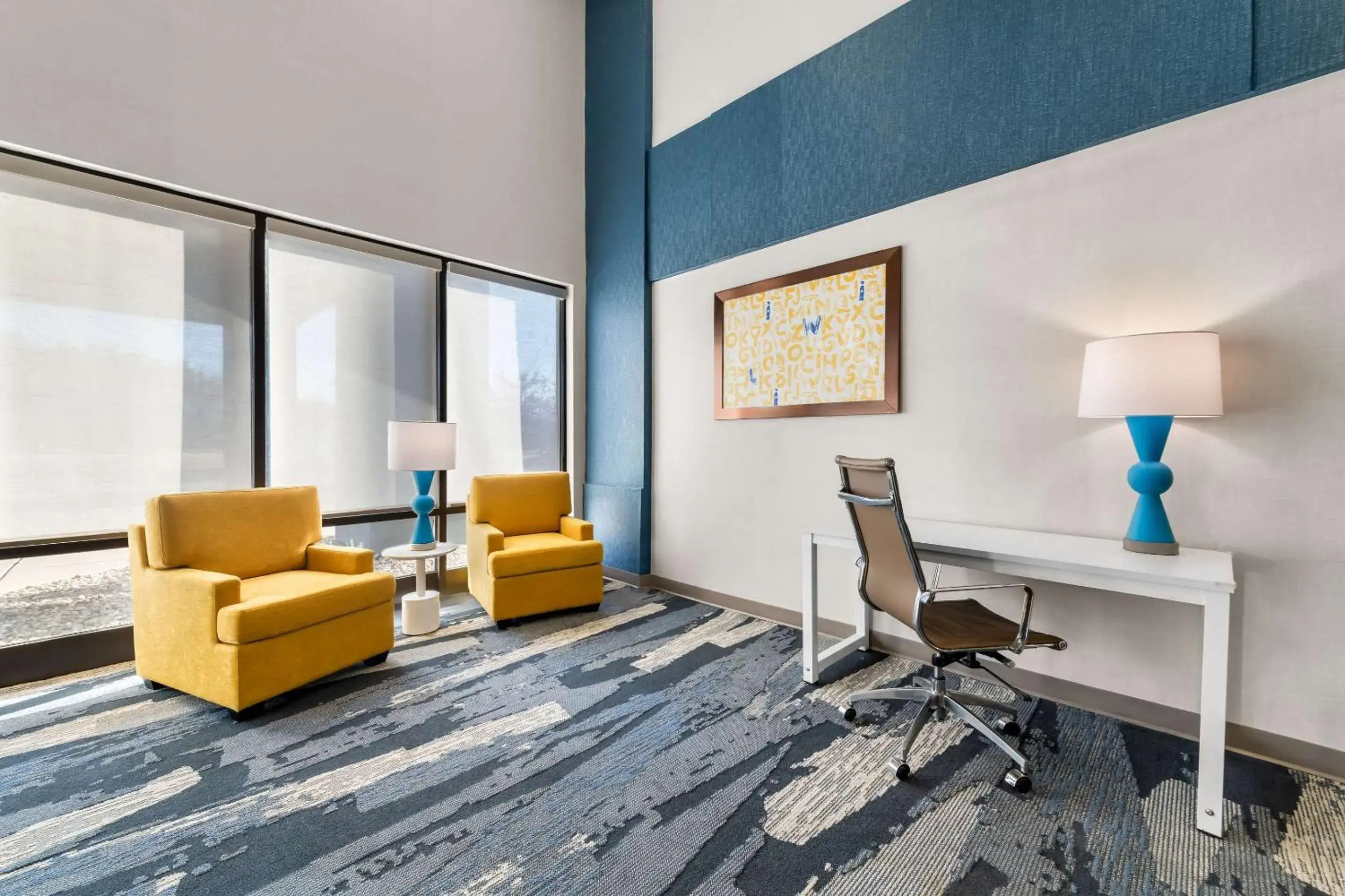 Lobby or reception in Comfort Suites Stevens Point Lobby or reception in Comfort Suites Stevens Point