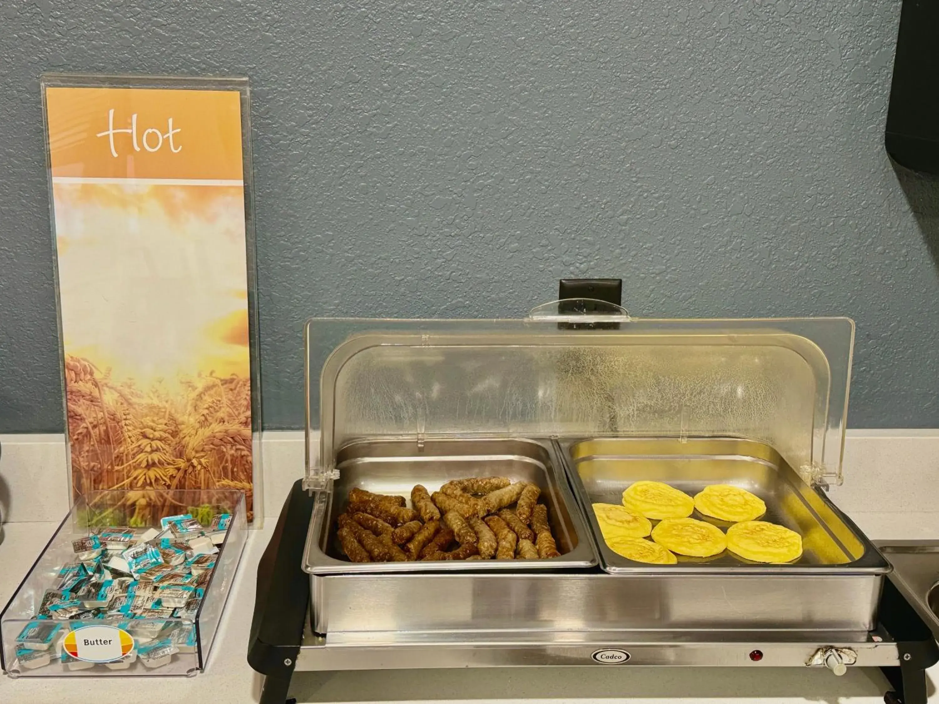 Food in Quality Inn & Suites Eau Claire University Area Food in Quality Inn & Suites Eau Claire University Area