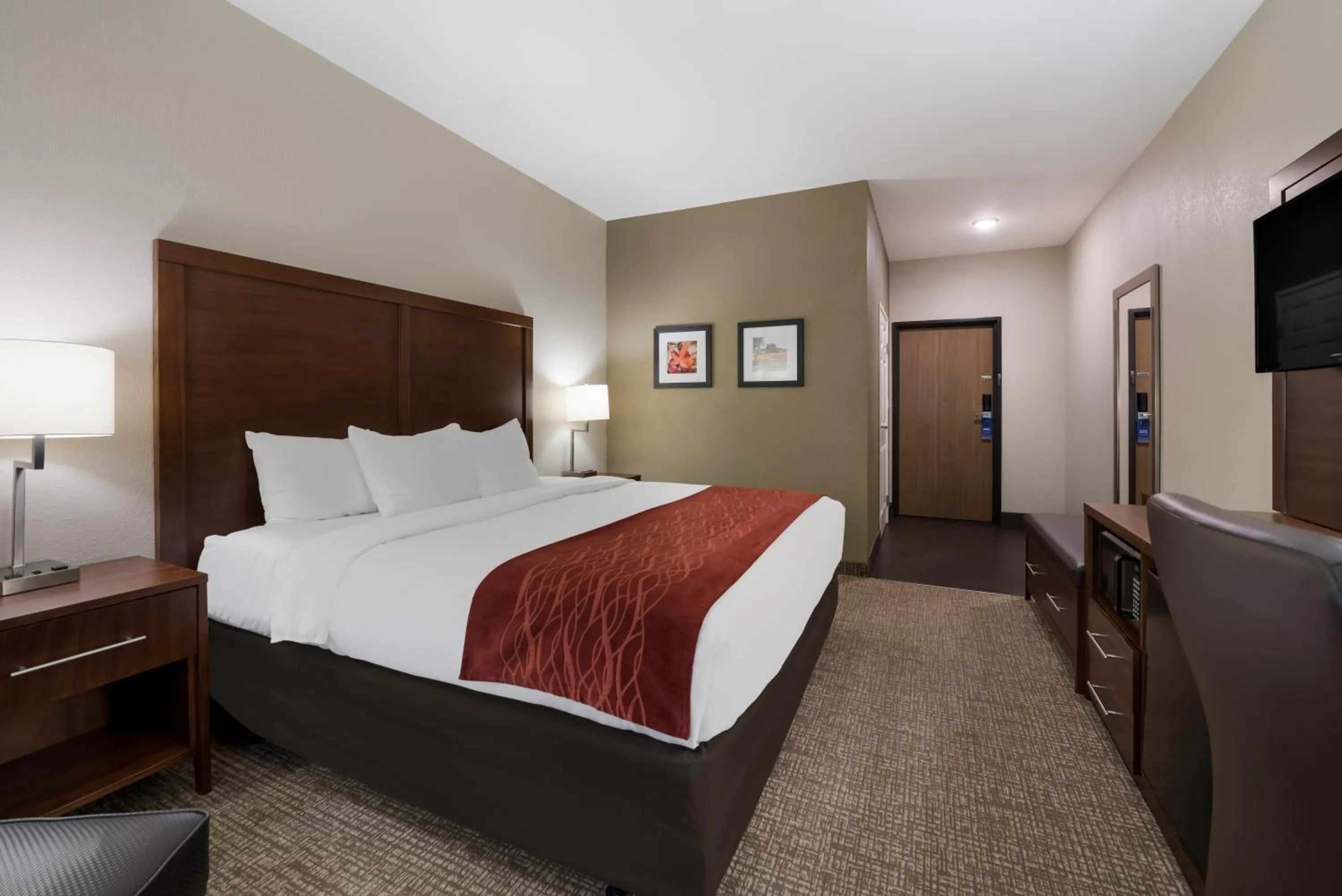 Photo of the whole room, Bed in Comfort Inn Onalaska - La Crosse Area