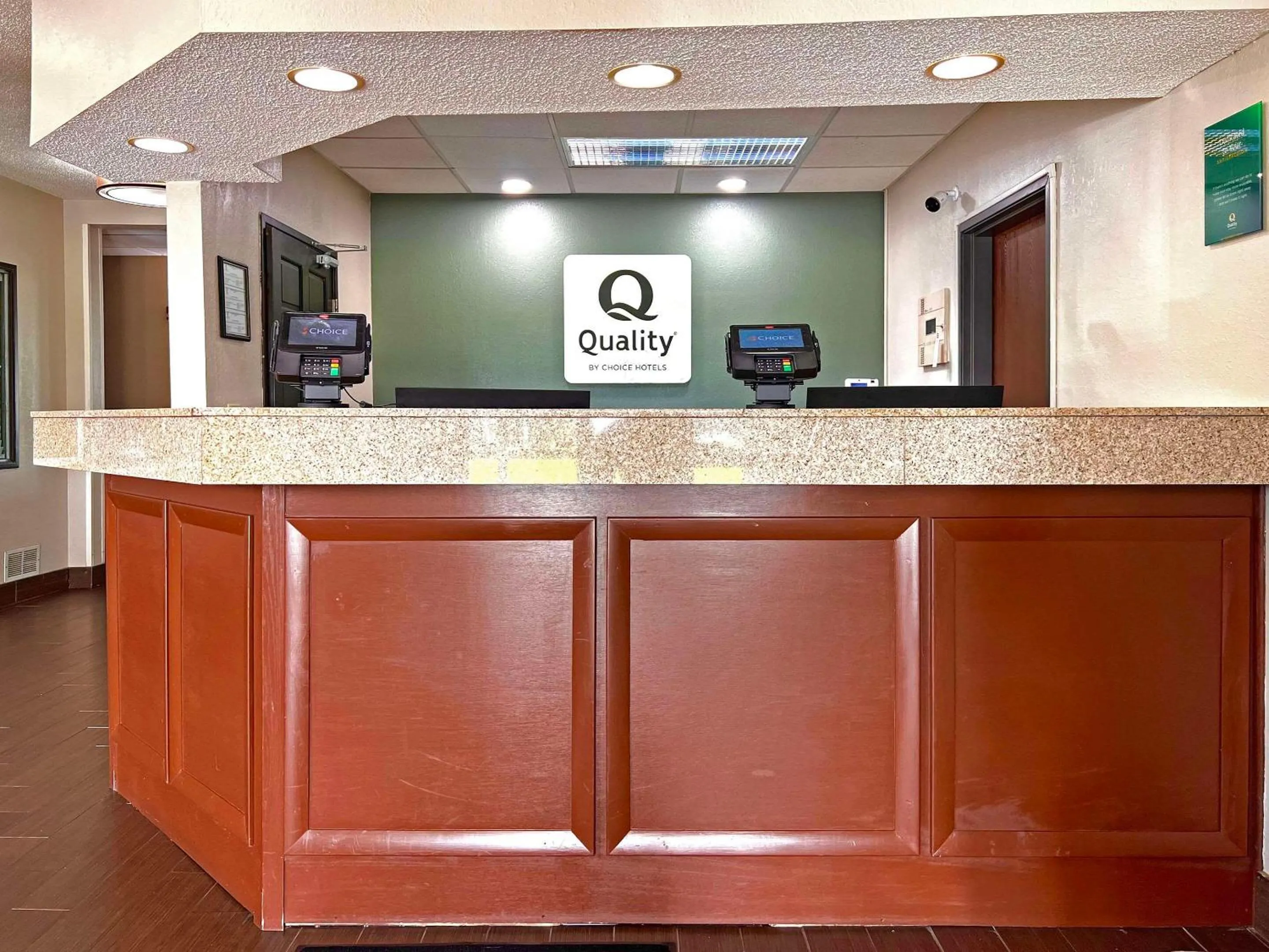 Lobby or reception in Quality Inn & Suites Green Bay - Ashwaubenon