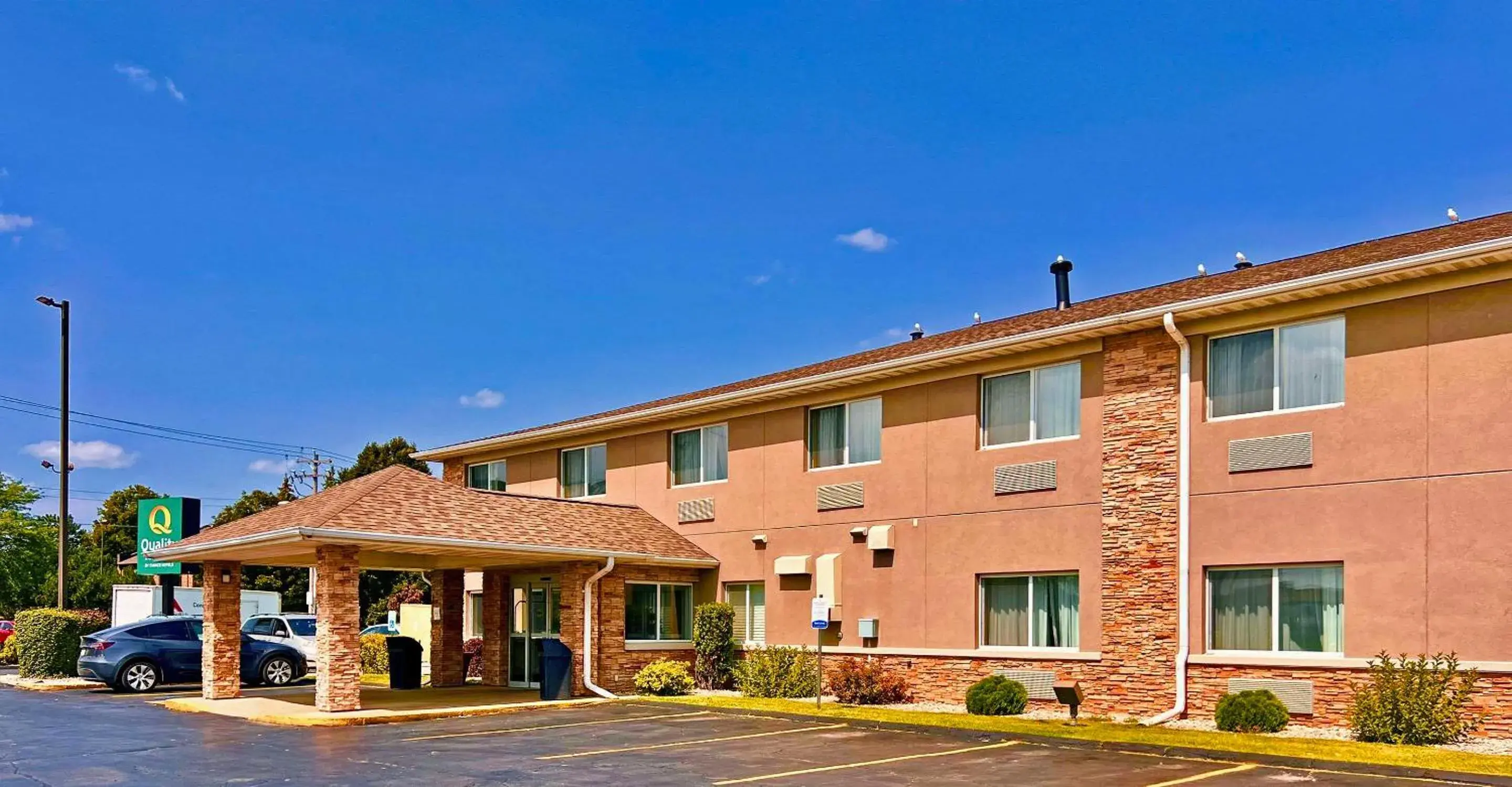 Quality Inn & Suites Green Bay - Ashwaubenon Quality Inn & Suites Green Bay - Ashwaubenon