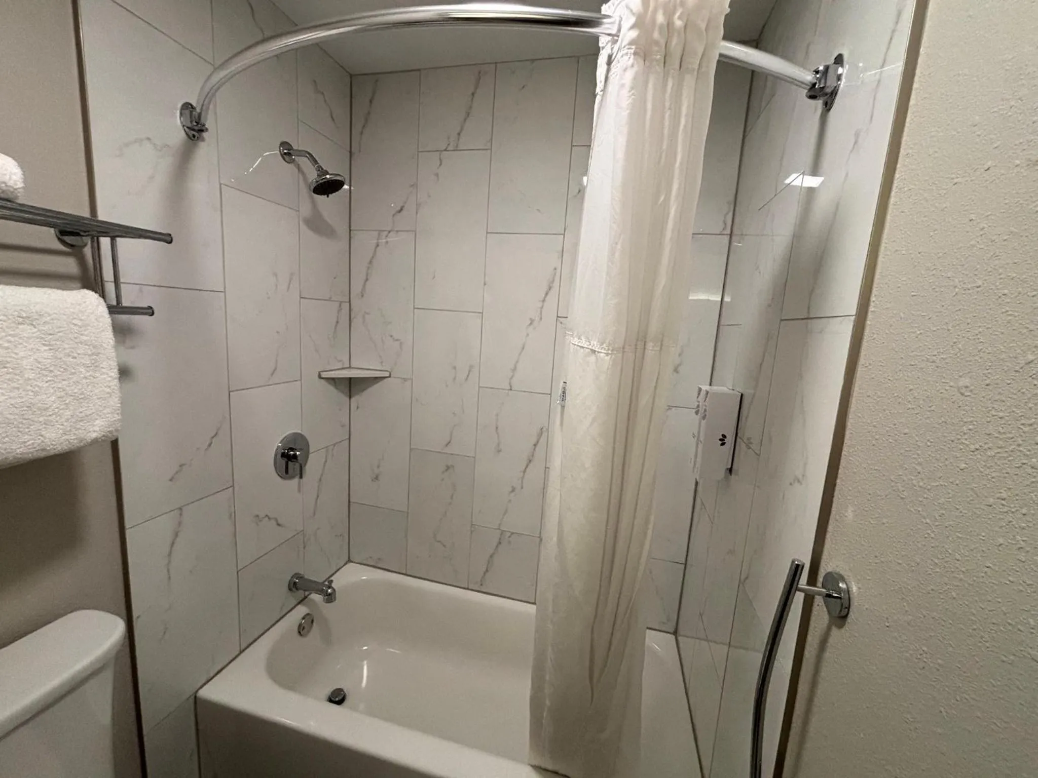 Bathroom in Red Roof Inn & Suites Tomah