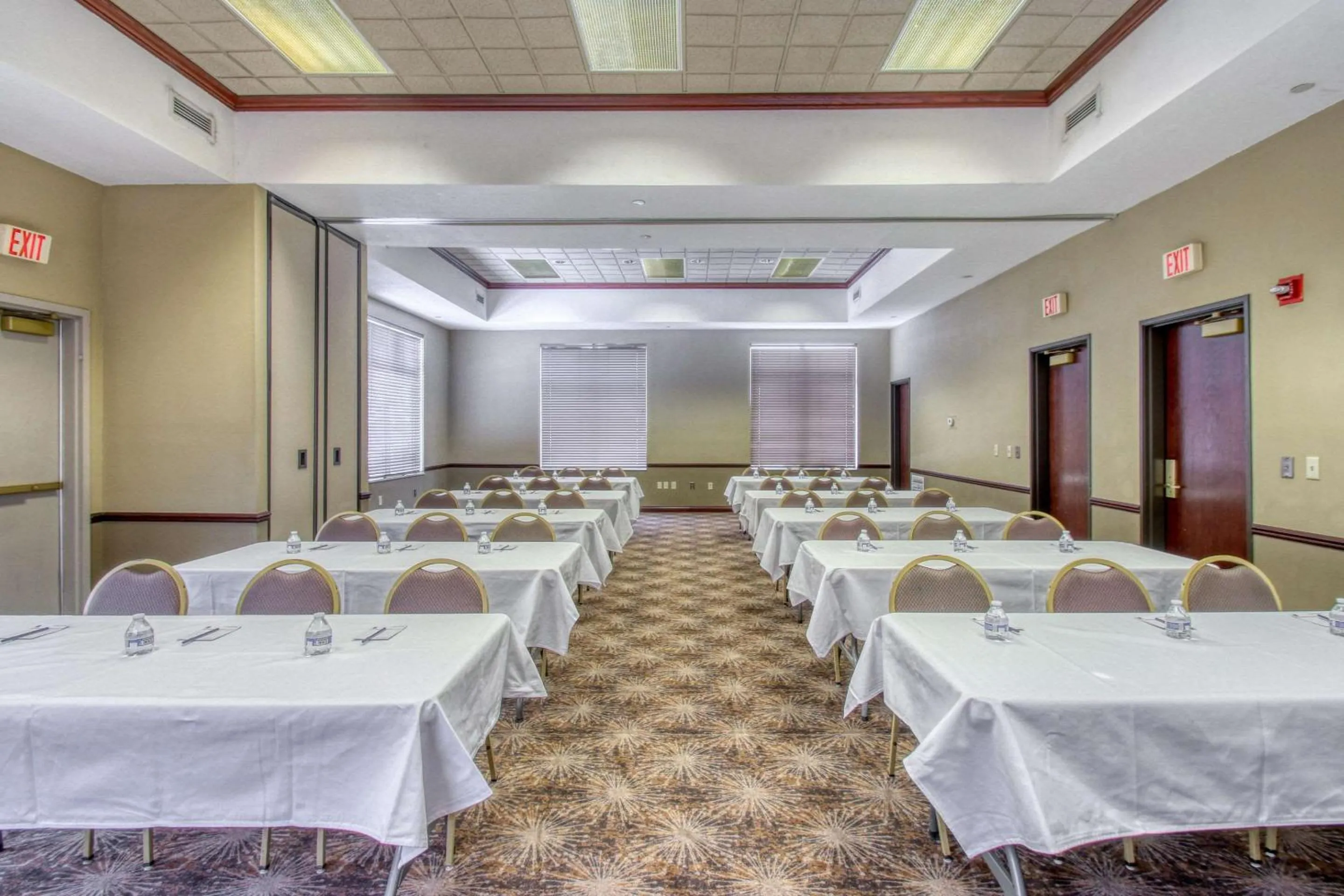 Meeting/conference room in Comfort Suites Madison West - Middleton