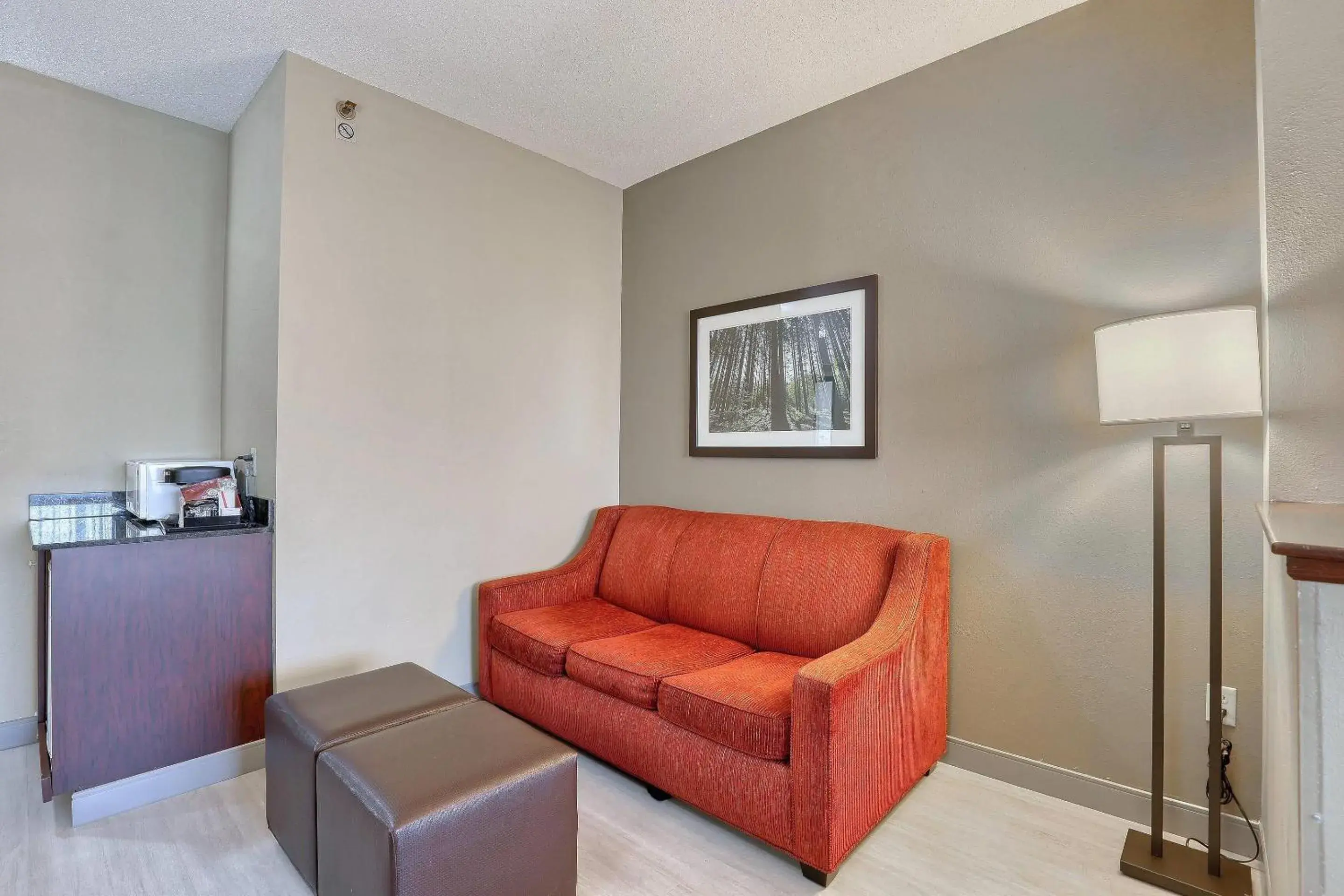 Bedroom in Comfort Suites Madison West - Middleton Bedroom in Comfort Suites Madison West - Middleton