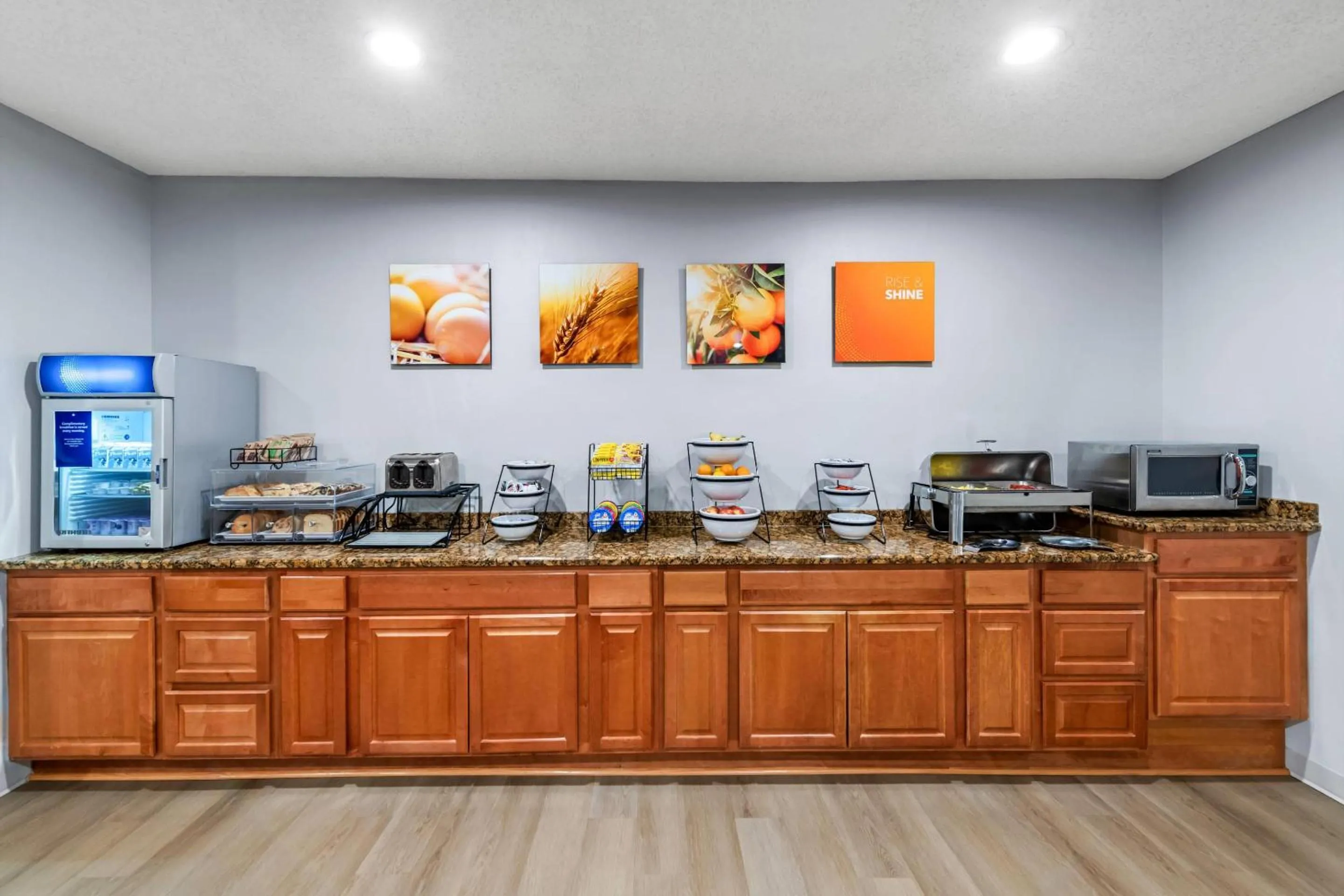 Breakfast in Comfort Inn Rhinelander