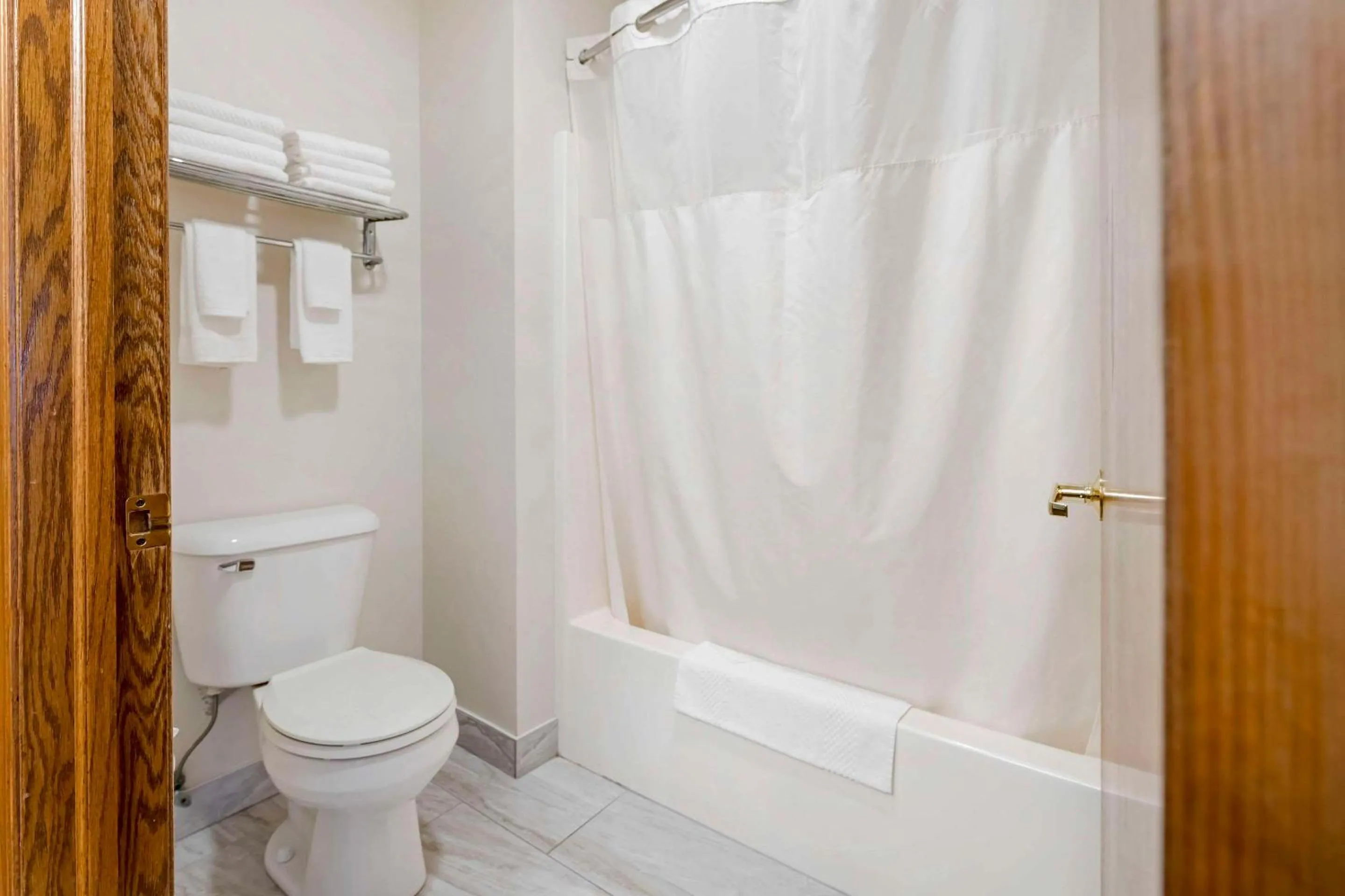 Bedroom in Quality Inn & Suites Stoughton - Madison South