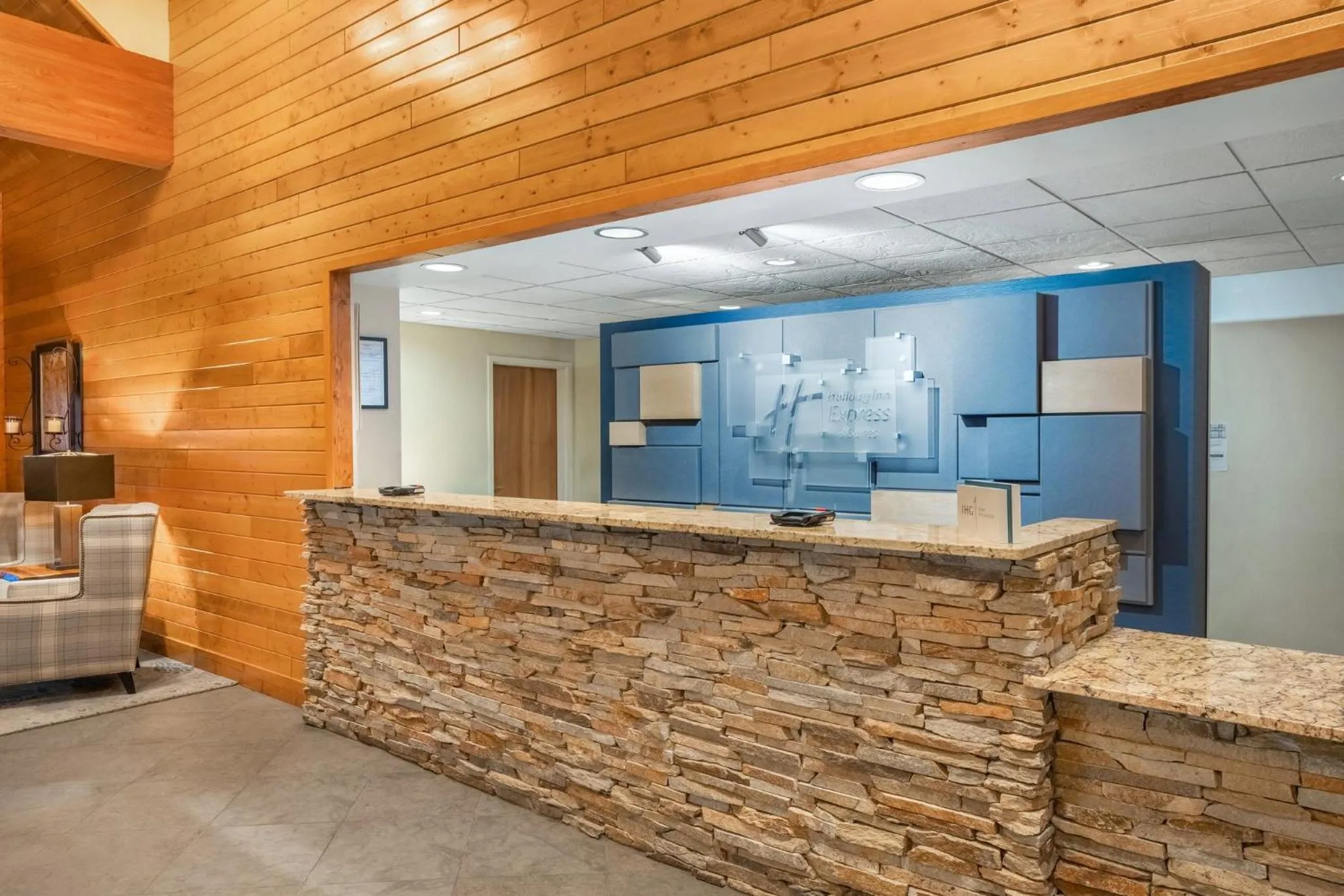 Property building in Holiday Inn Express & Suites Hayward by IHG