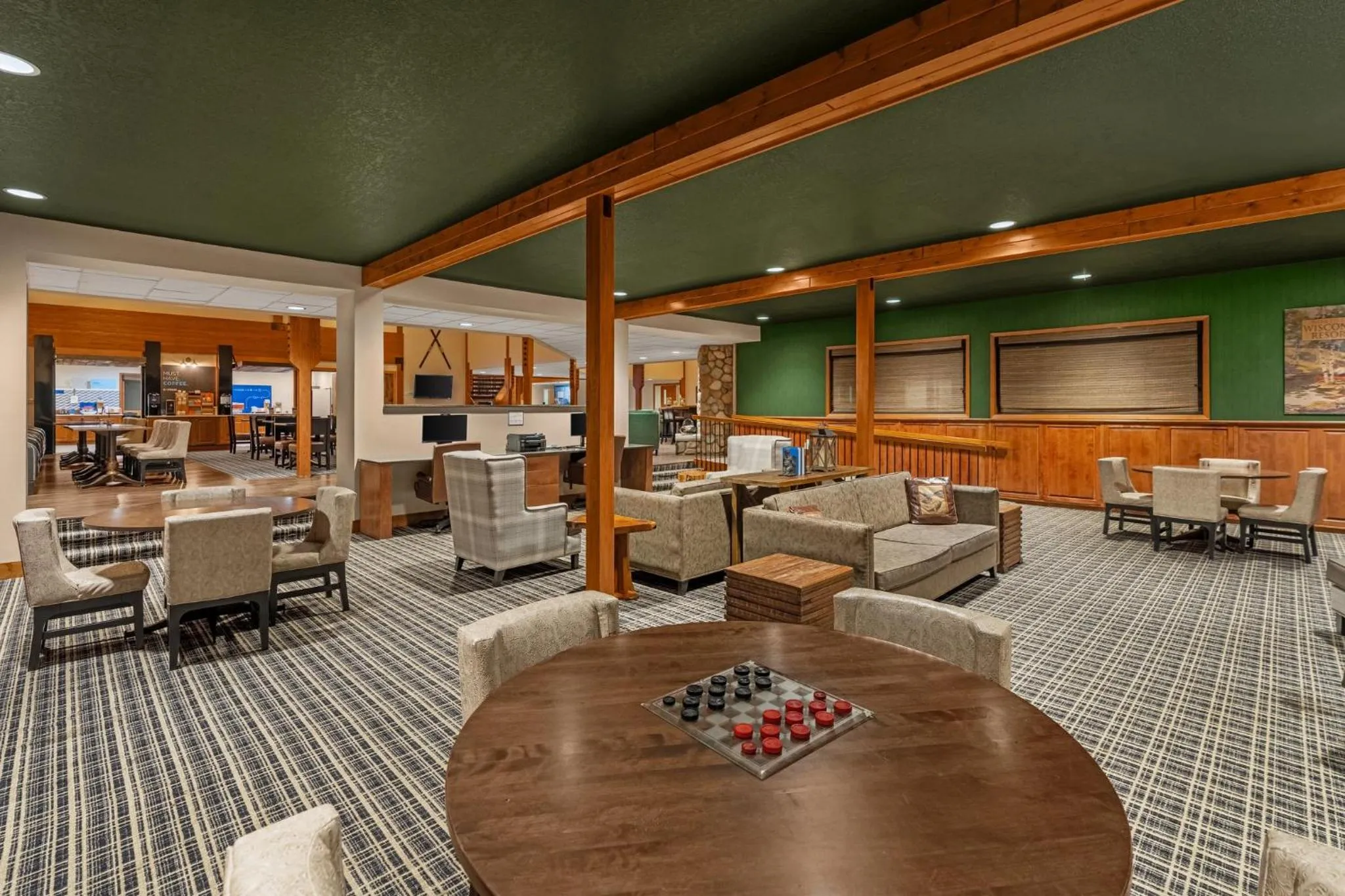 Lobby or reception in Holiday Inn Express & Suites Hayward by IHG