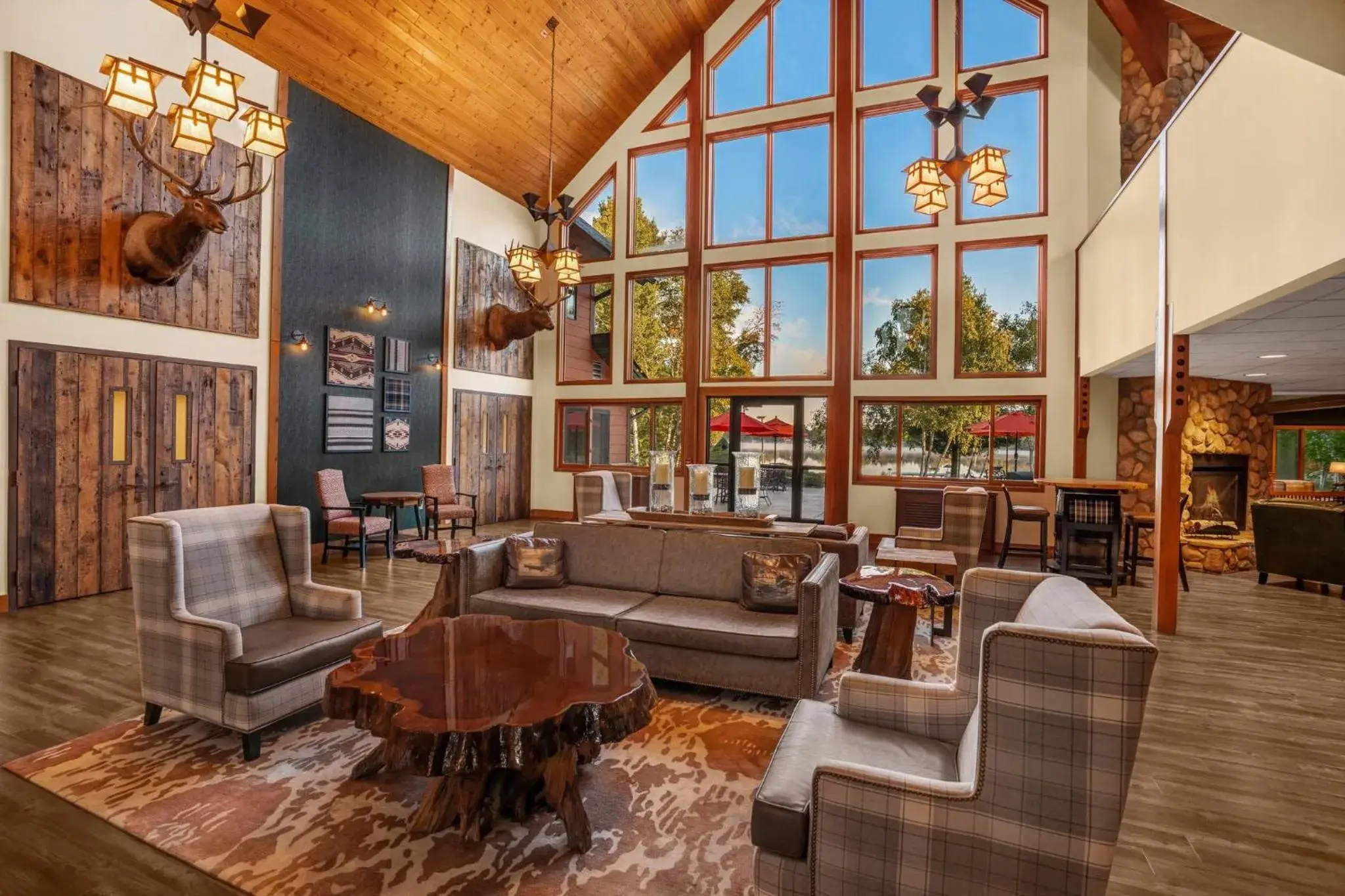 Property building in Holiday Inn Express & Suites Hayward by IHG Property building in Holiday Inn Express & Suites Hayward by IHG