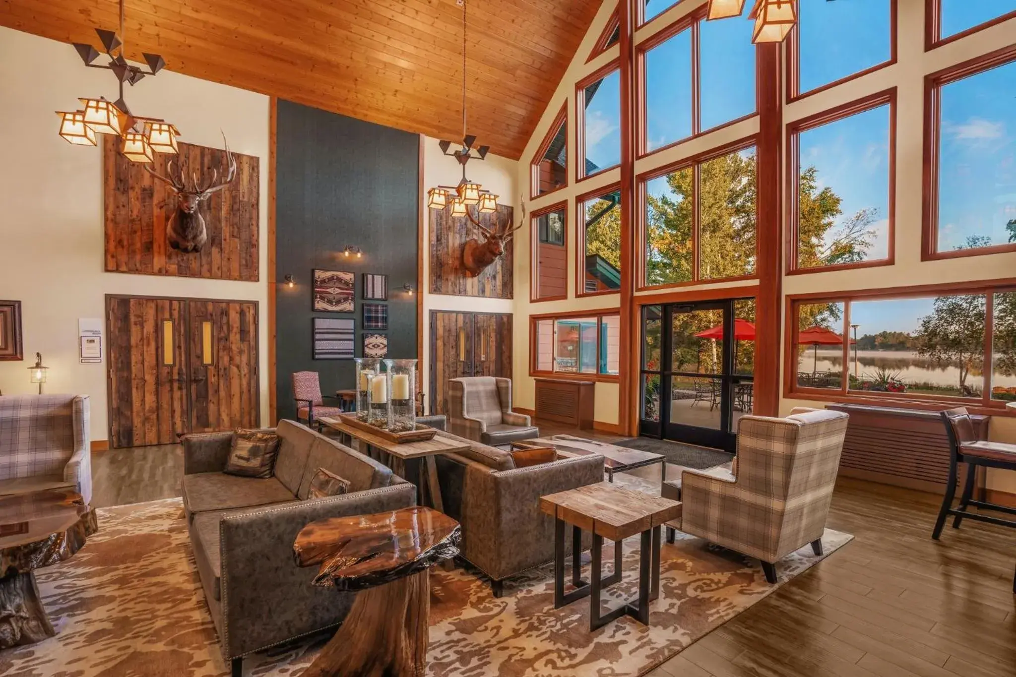 Property building in Holiday Inn Express & Suites Hayward by IHG Property building in Holiday Inn Express & Suites Hayward by IHG