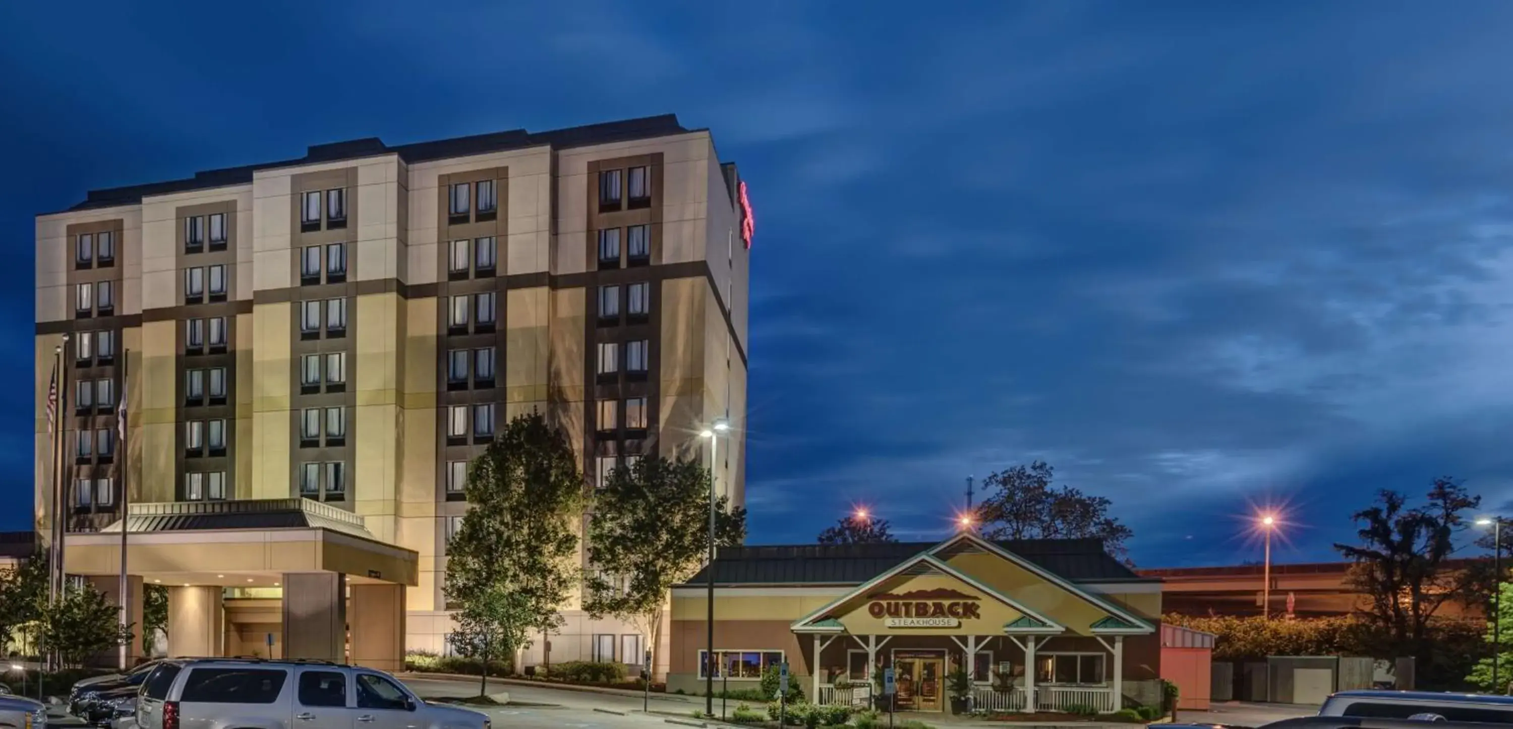 Property building in Hampton Inn Pittsburgh-Monroeville Property building in Hampton Inn Pittsburgh-Monroeville