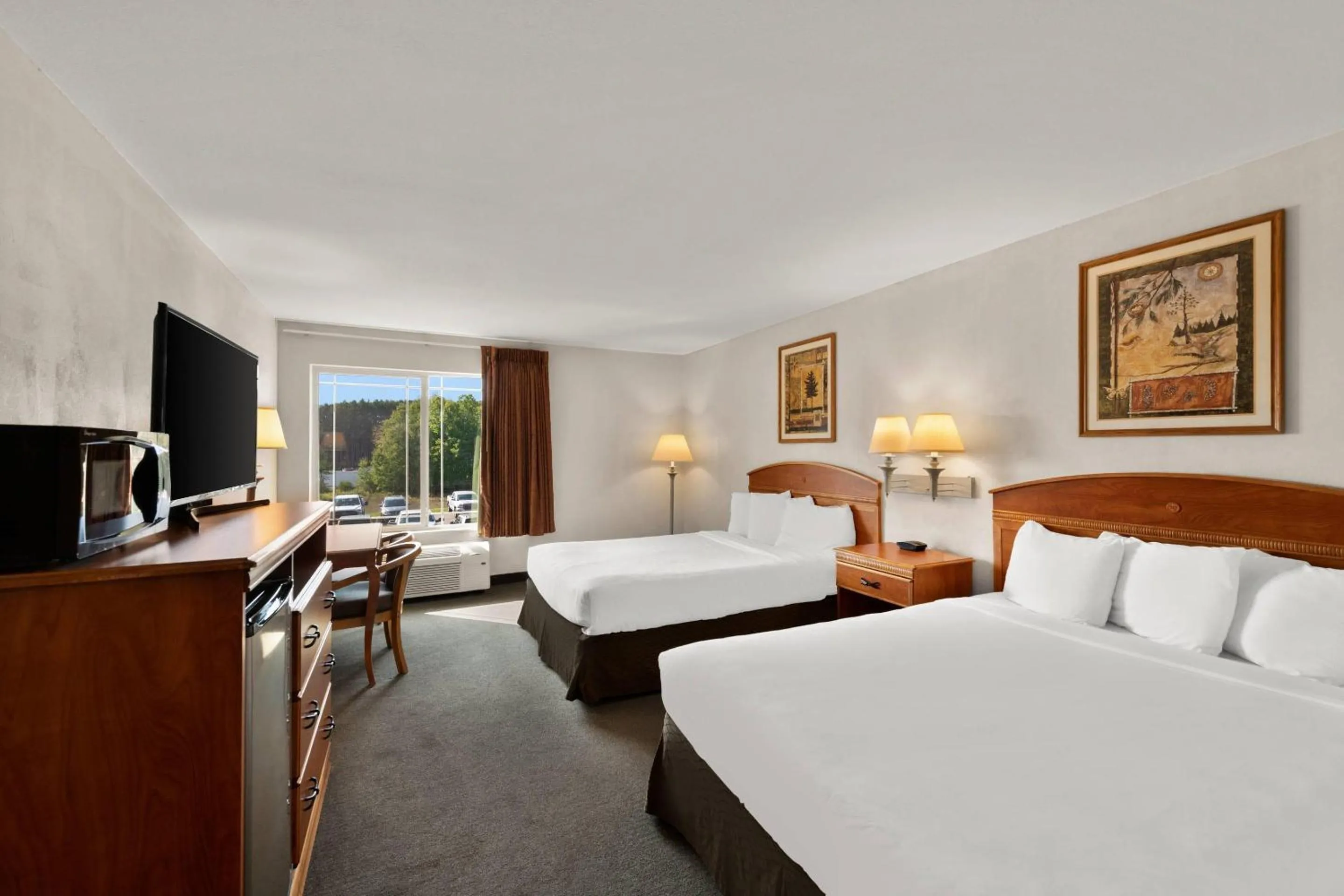 Bedroom, Bed in Rodeway Inn & Suites Tomahawk