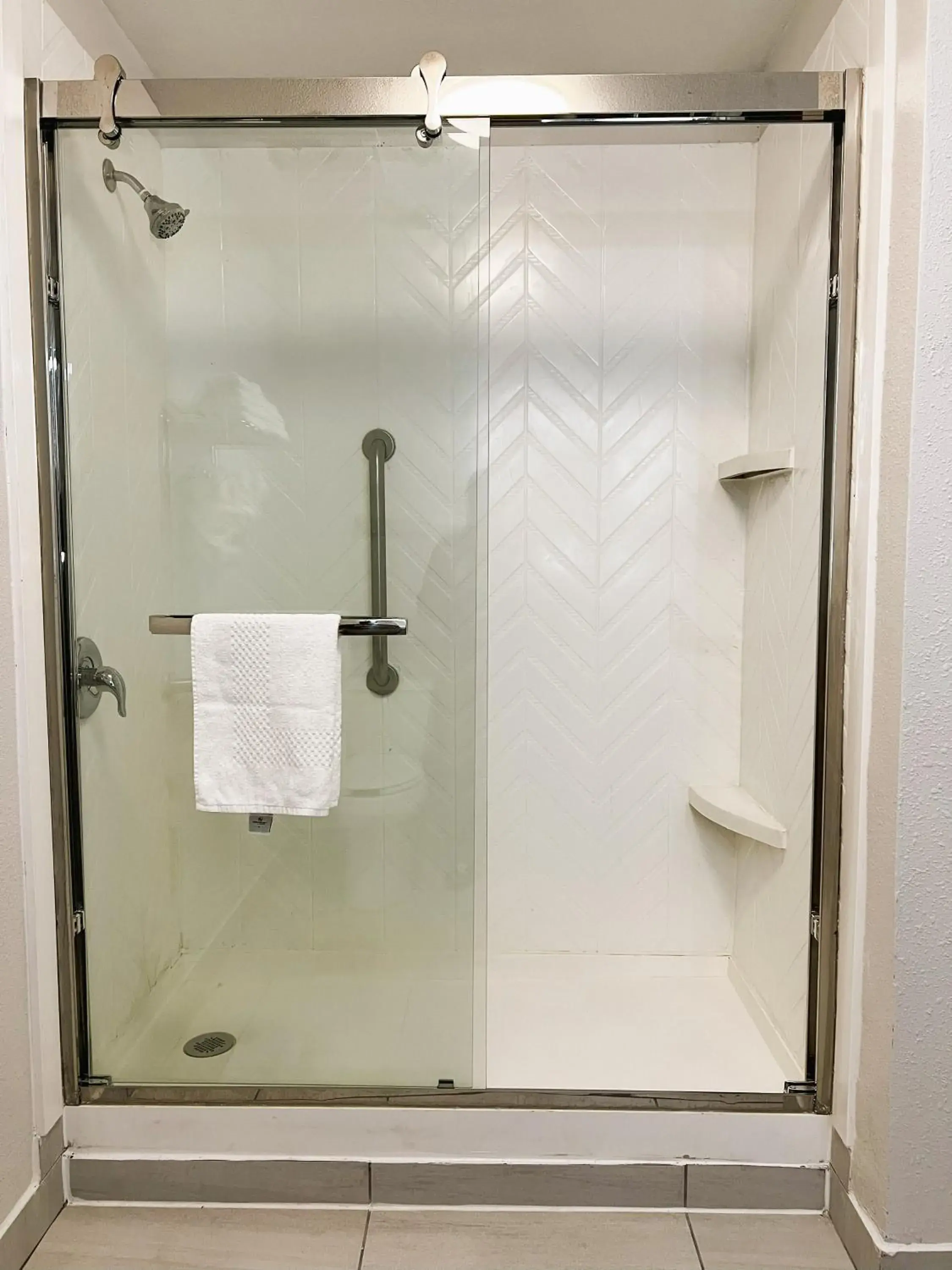 Suite with Two Queen Beds - Accessible/Non-Smoking in Comfort Inn & Suites Sheboygan I-43 Suite with Two Queen Beds - Accessible/Non-Smoking in Comfort Inn & Suites Sheboygan I-43